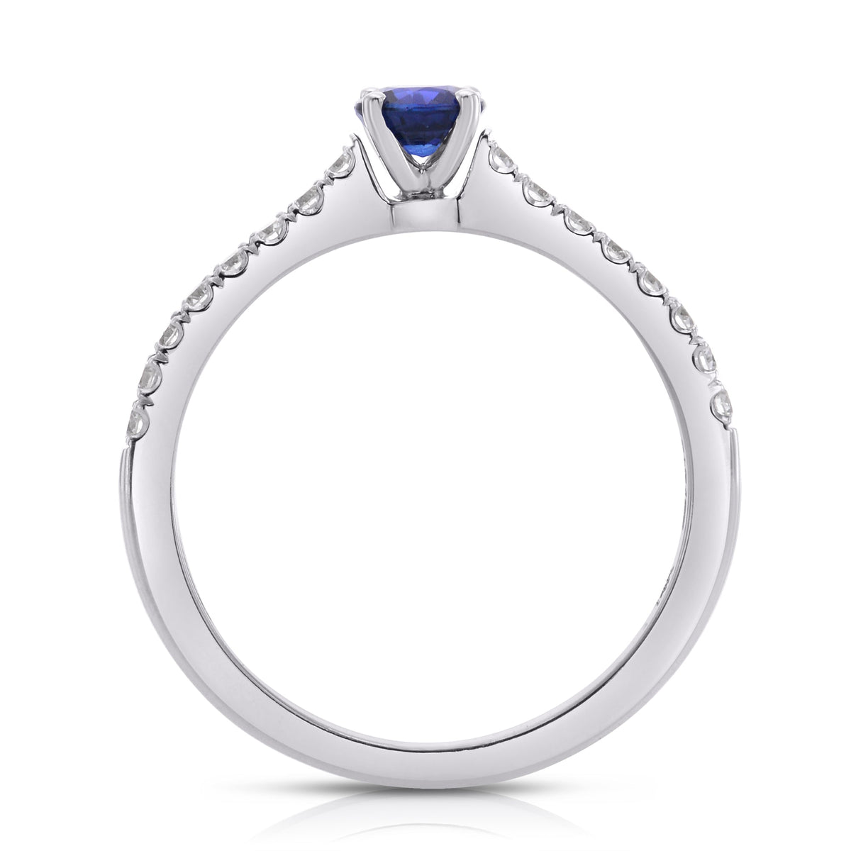 Runder Verlobungsring mit Saphir und Diamanten