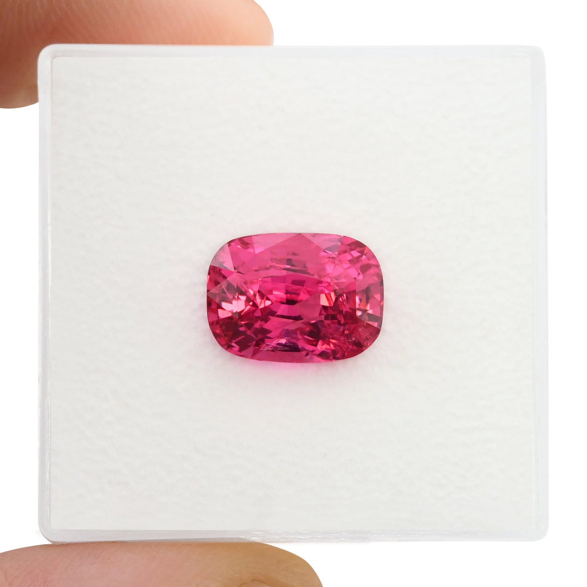 Cushion Gemstone | 3.01 ct | Pink | BELLEROPHON | Ref 724256