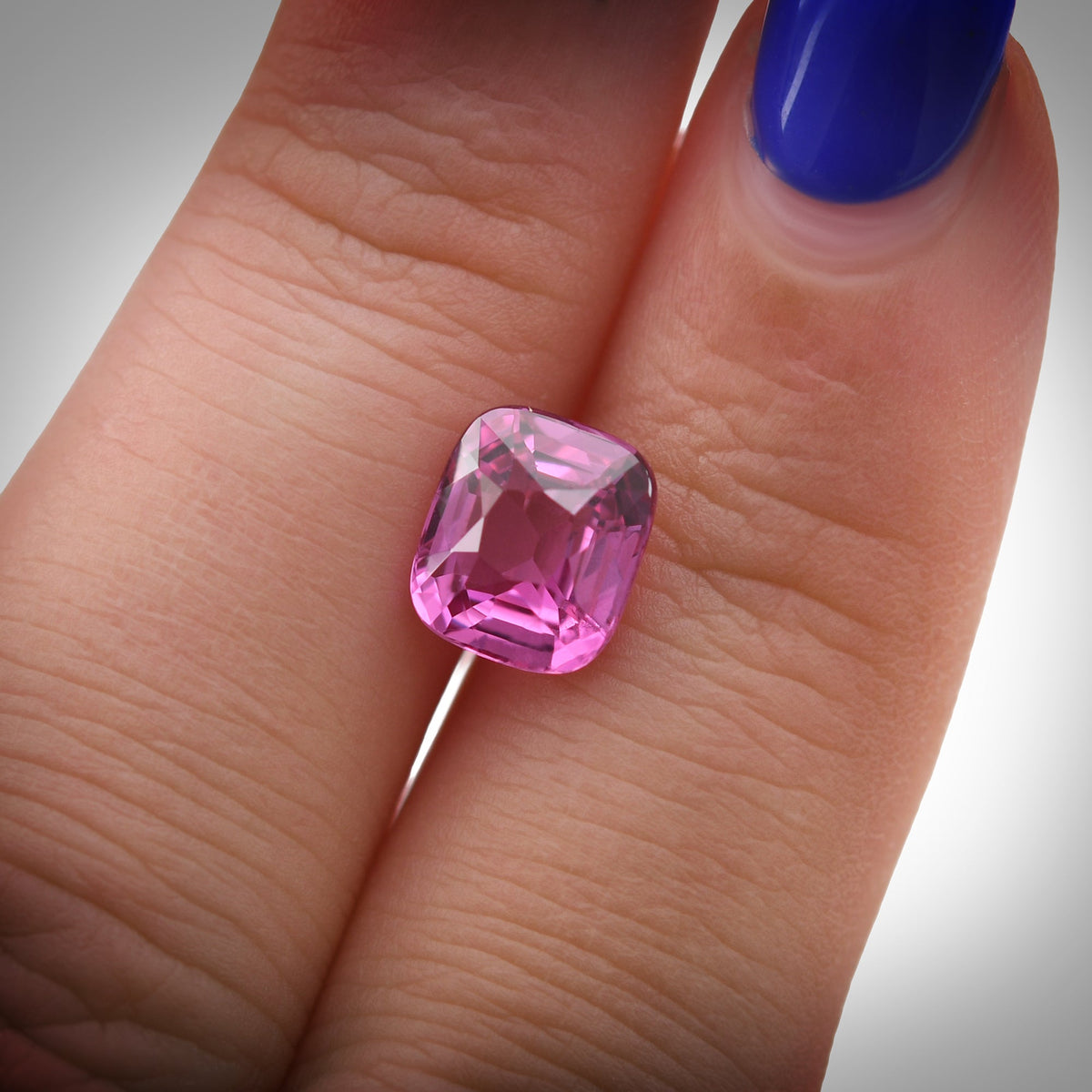 Kissenförmiger Saphir | 3,01 ct | Rosa | GIA | Ref. 721160