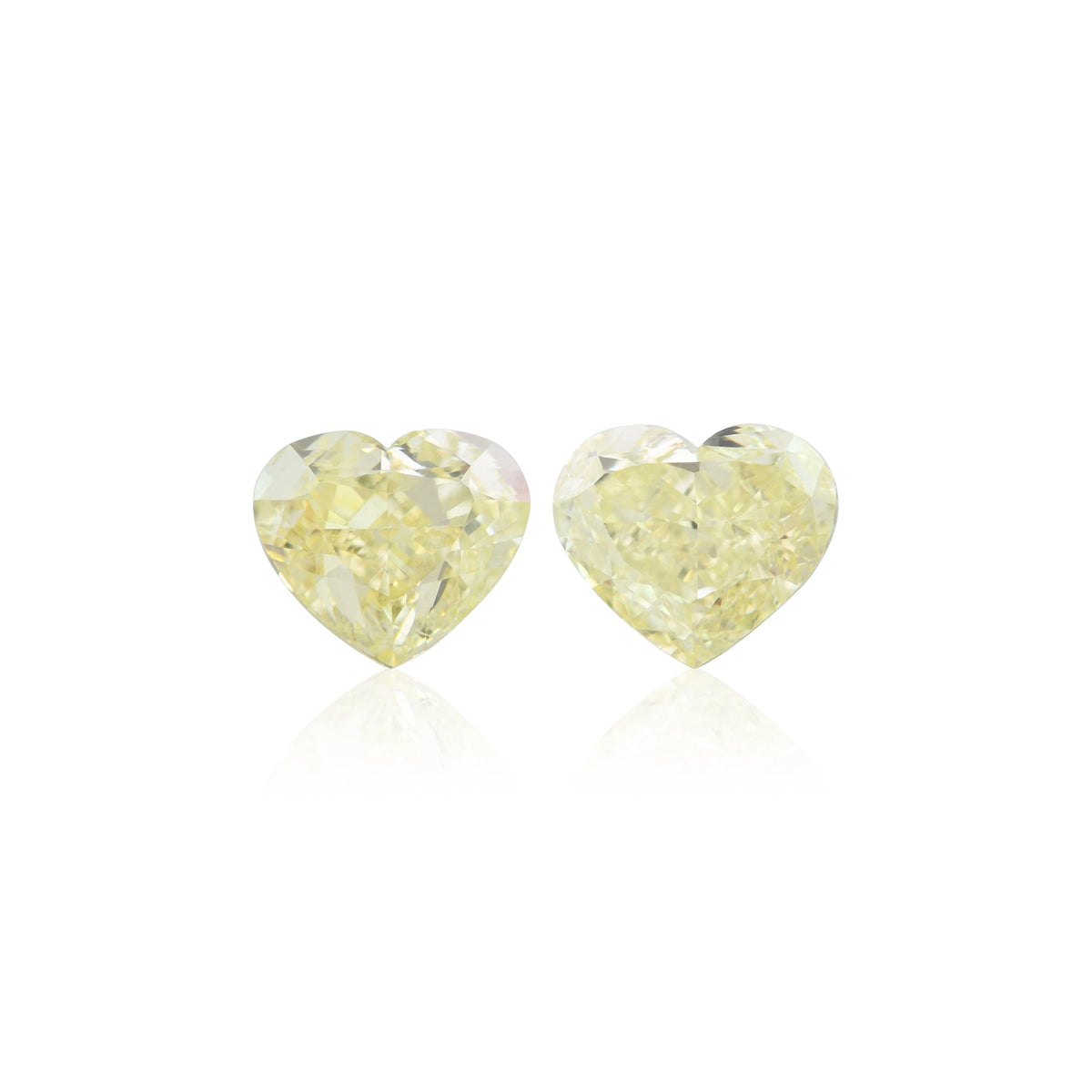 Heart Diamond | 3.23 ct | Fancy Light Yellow | VS1 | GIA | Ref 725179