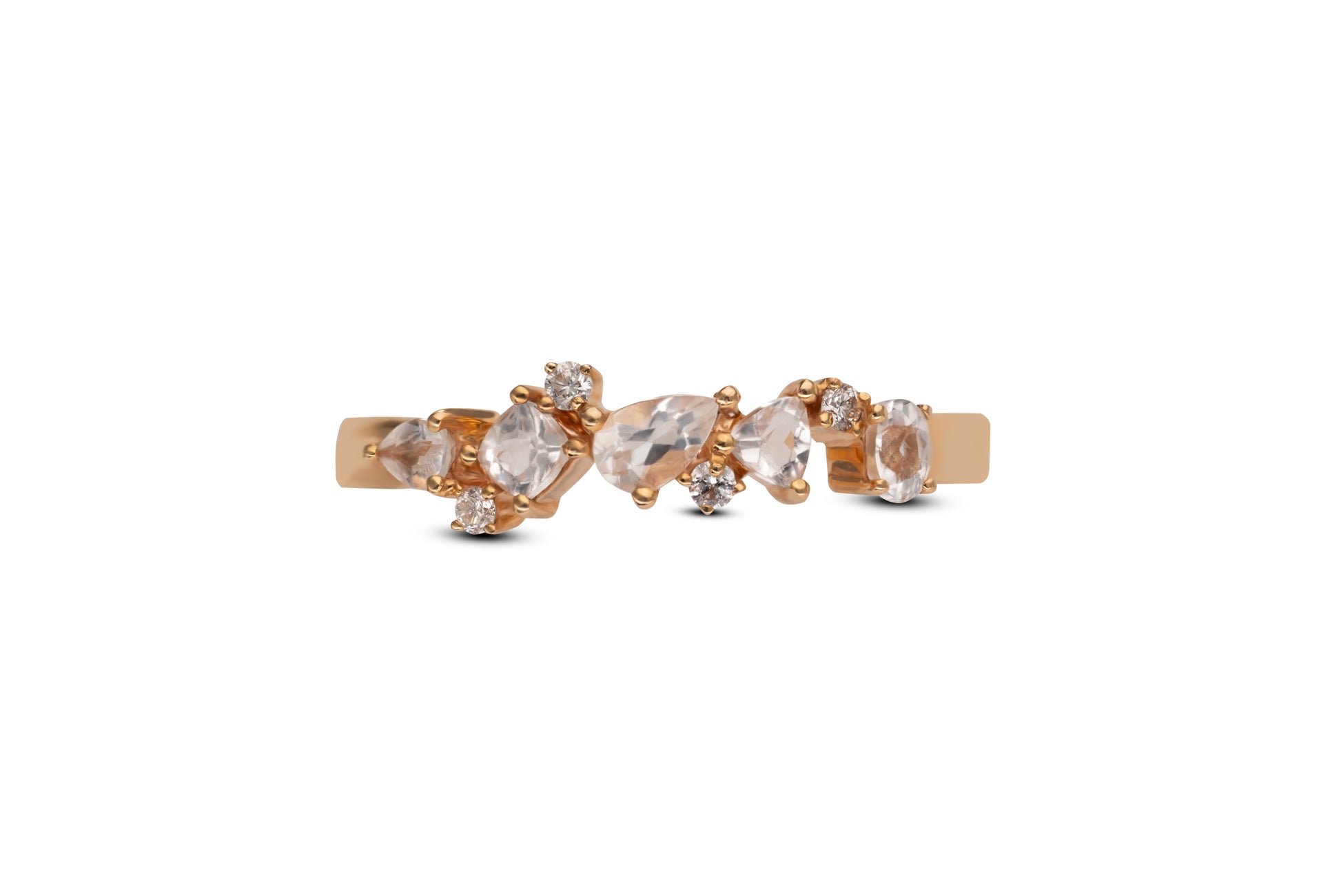 Verlobungsring Vivienne mit 0.50ct Topasen & 0.04ct Brillanten – kreatives Design, exklusiv in München & Augsburg entdecken.