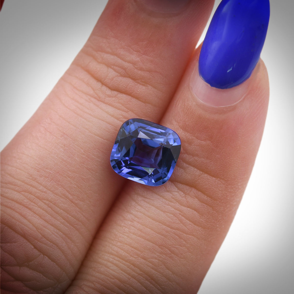 Kissenförmiger Saphir | 3,43 ct | Blau | GIA | Ref. 722687