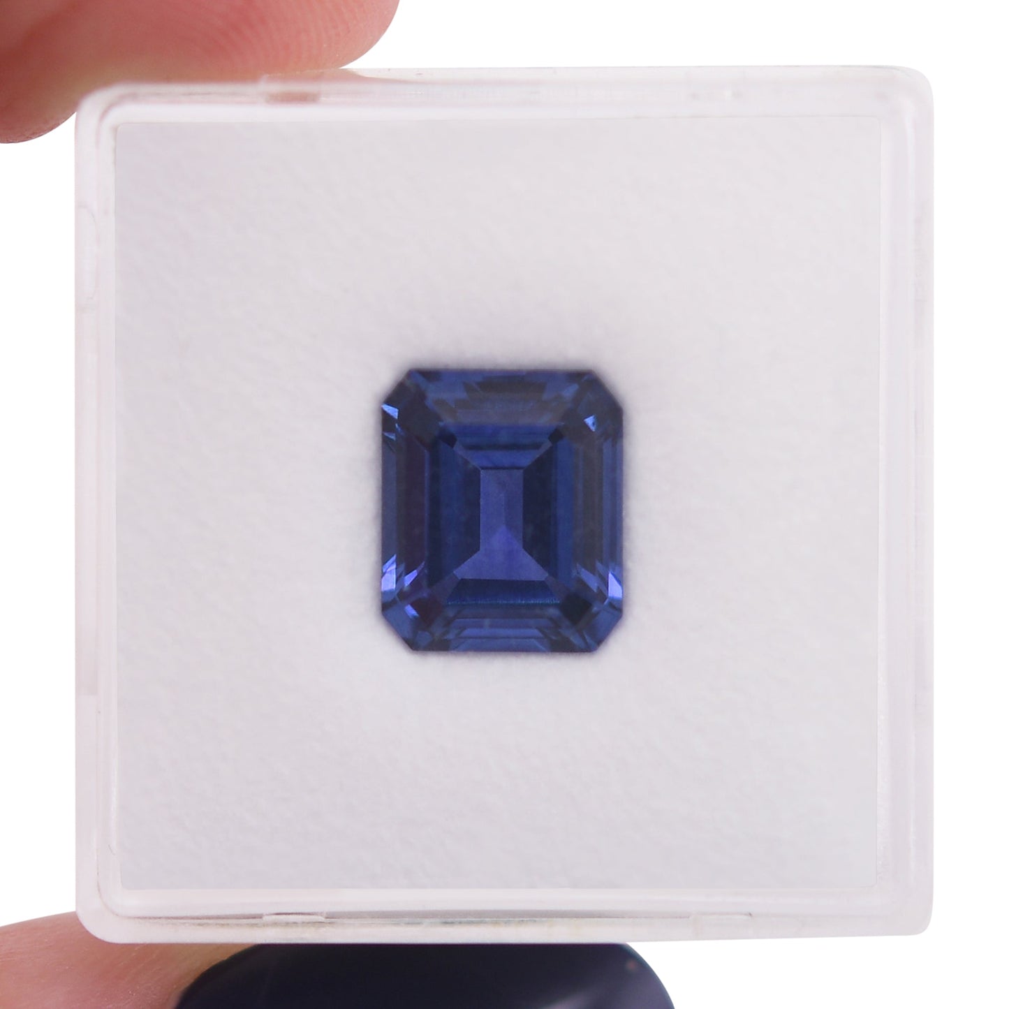 3,55 Karat Blauer Smaragd-Saphir CD aus Sri Lanka