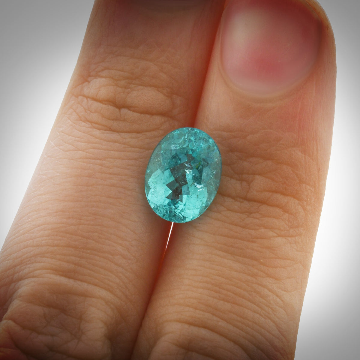 Ovaler Turmalin | 3,61 ct | Blau | Ref. 720989