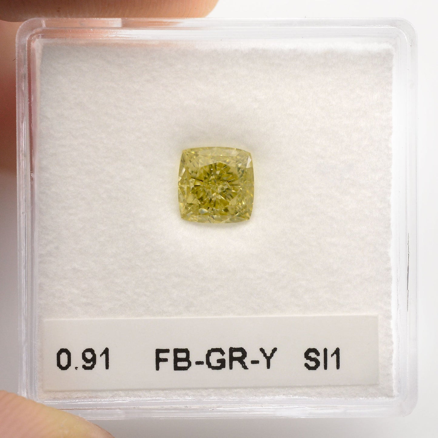 0,91 Karat Fancy Brownish Greenish Yellow Cushion Diamond SI1 GIA