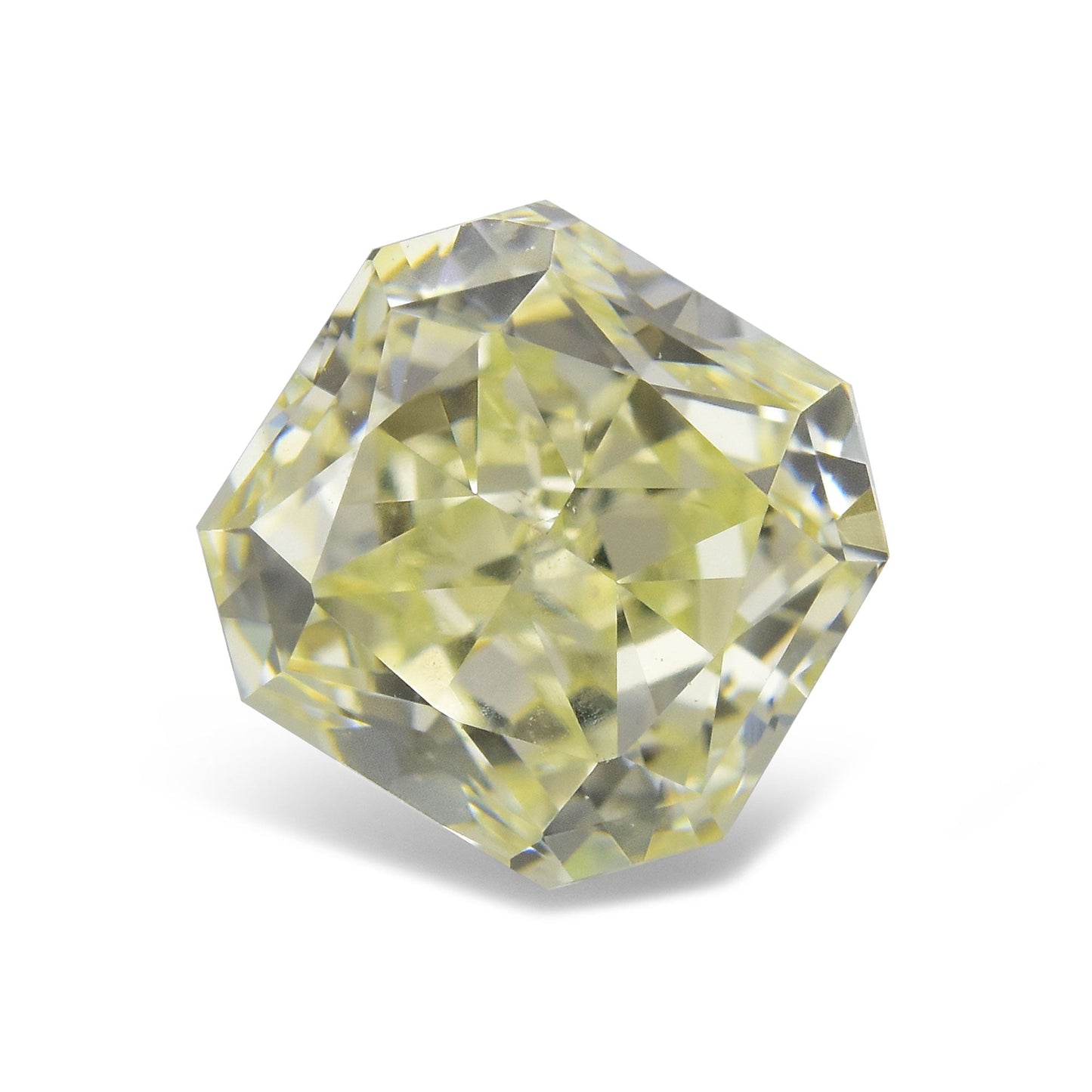 0,86 Karat W-X Radiant Diamant (SI1)