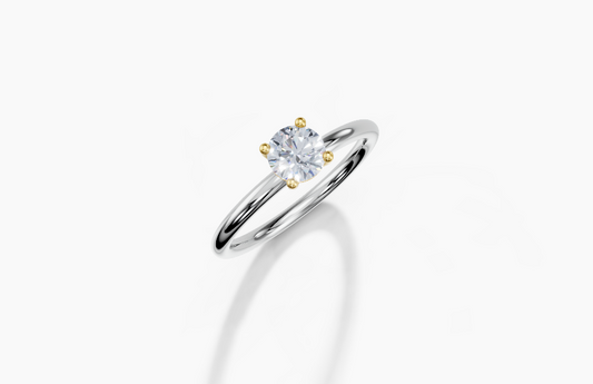 18K Round 0.3 Carat G/H SI Plain Plain 4Pr Diamond Ring