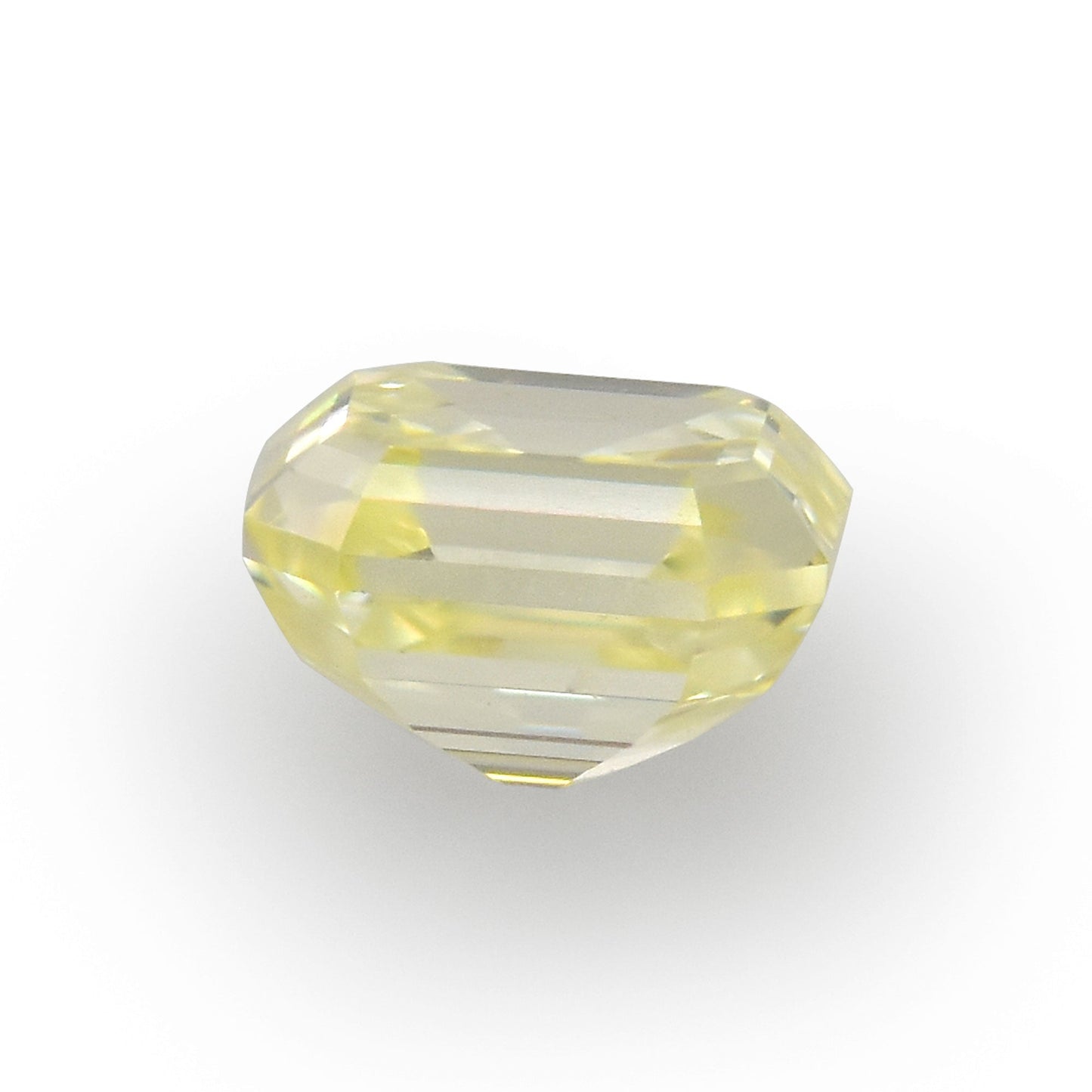 0,35 Karat Y-Z Smaragd-Diamant VVS2 IGI