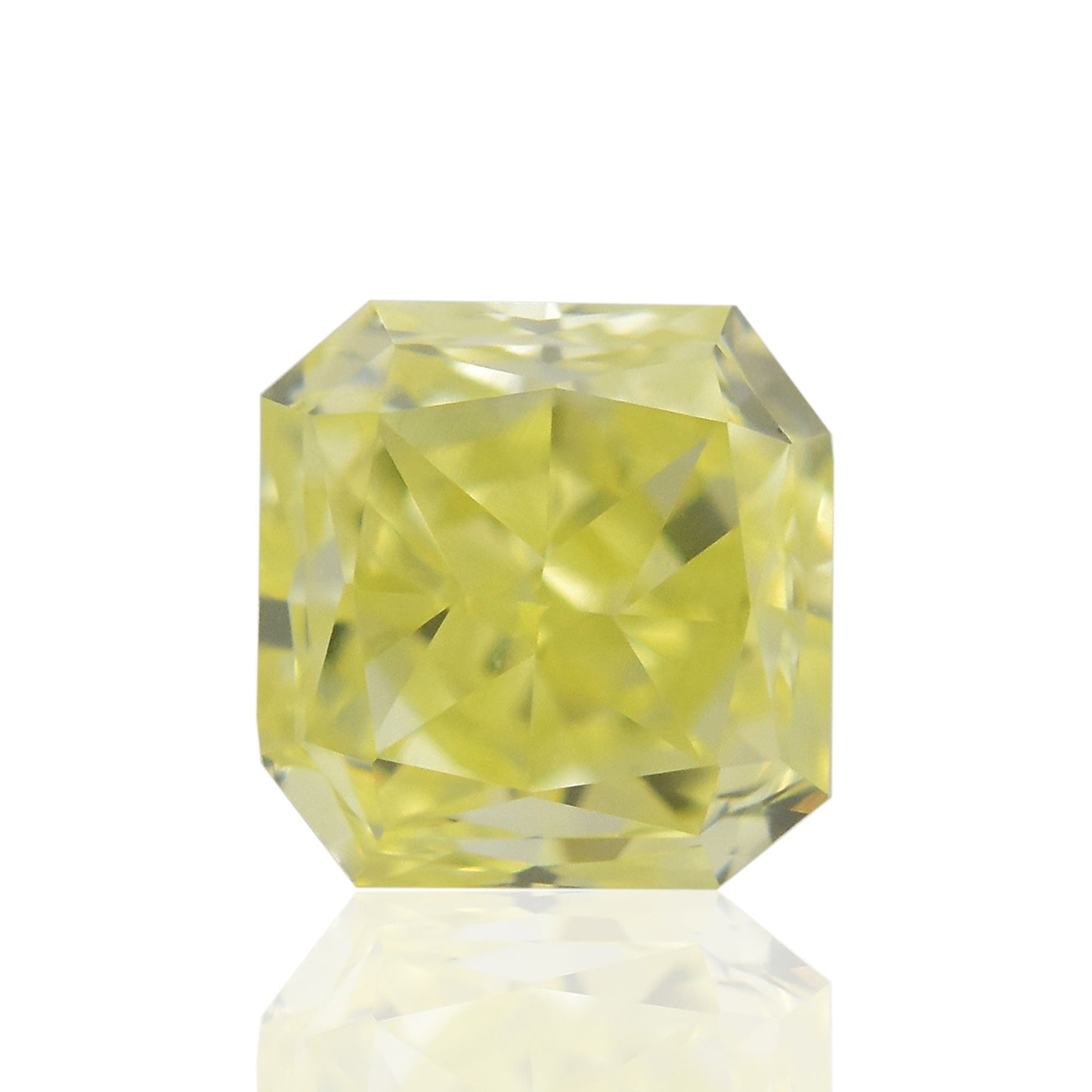 0,41 Karat Fancy Intense Yellow Radiant VS1 IGI