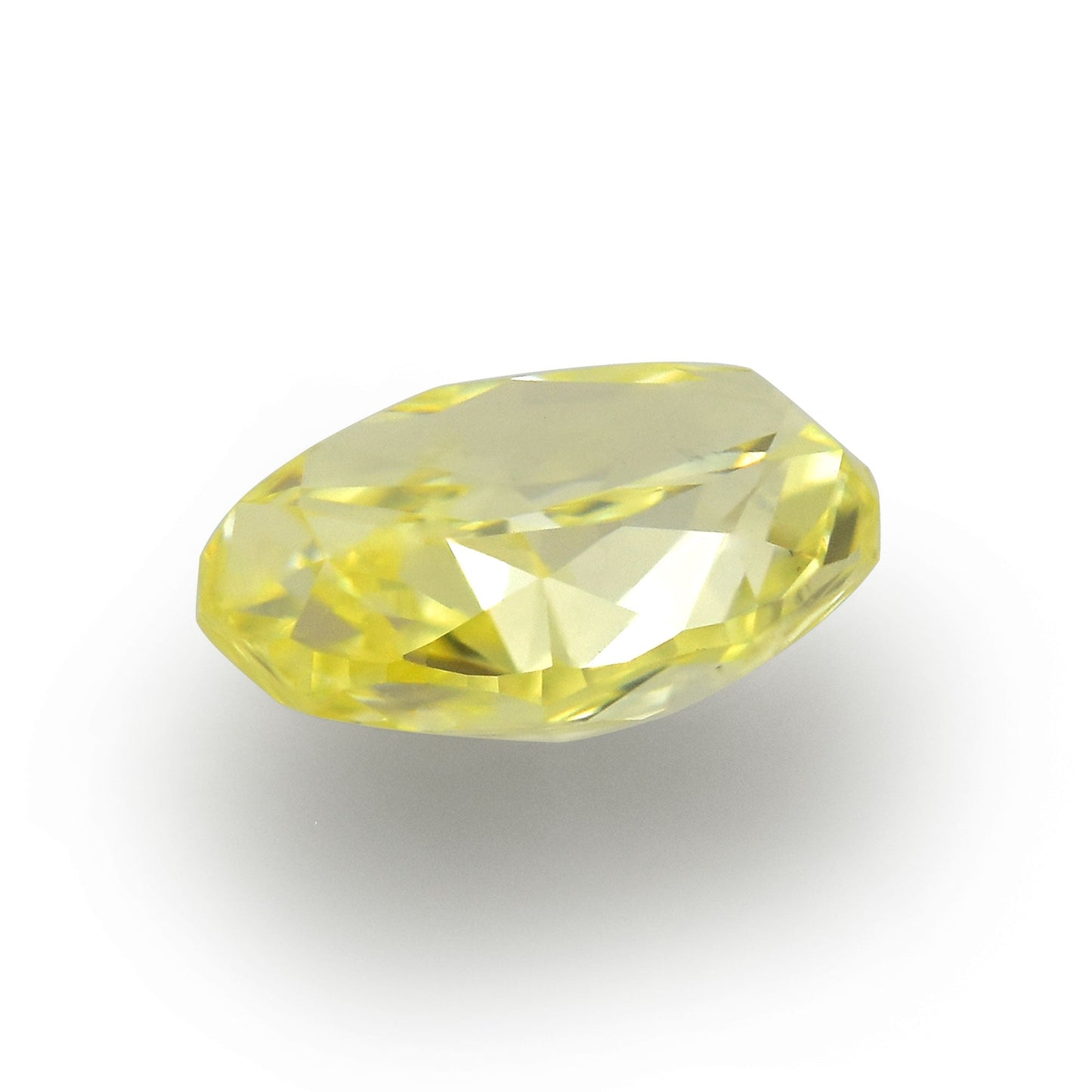 0,52 Karat Fancy Yellow Oval Diamond VS2 IGI