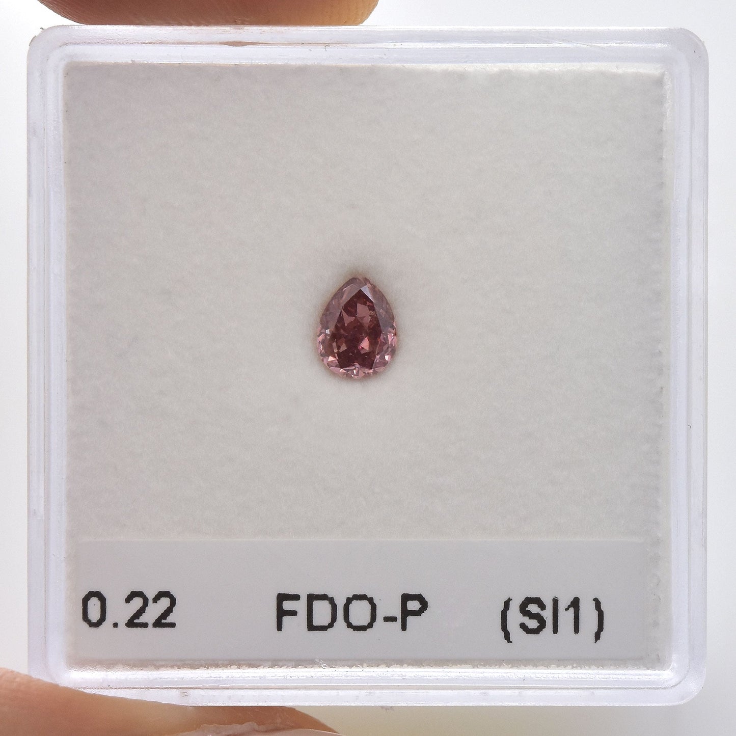 0,22 Karat Fancy Deep Orange Pink Birnenförmiger Diamant (SI1) GIA
