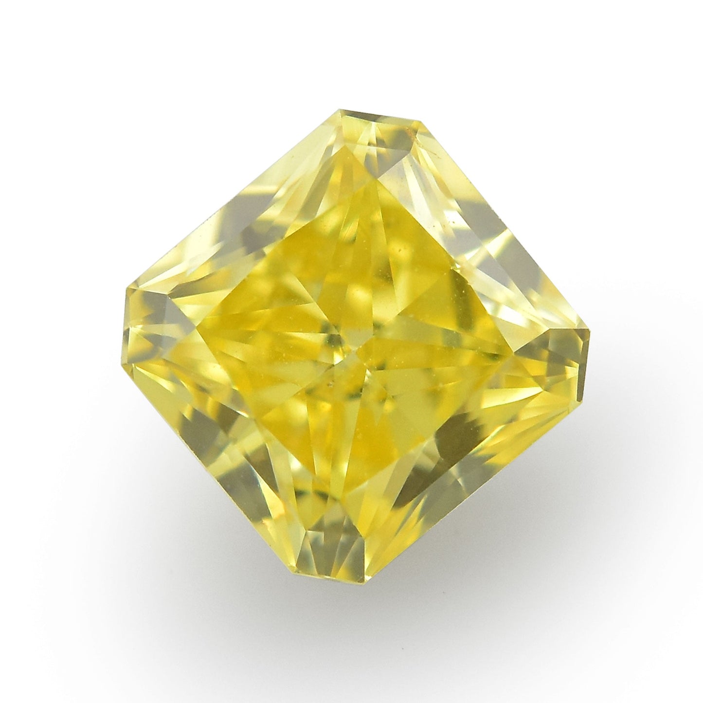 0,53 Karat Fancy Vivid Yellow Radiant (VS2) GIA