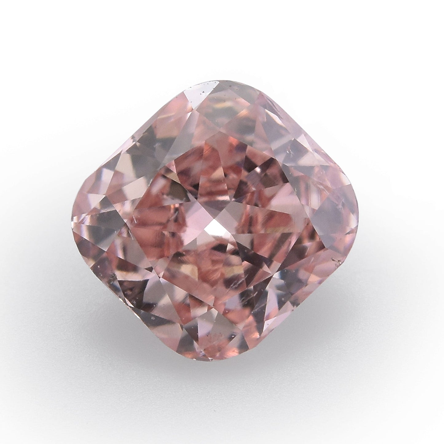 0,35 Karat Fancy Intense Pink Cushion Diamond SI2 GIA