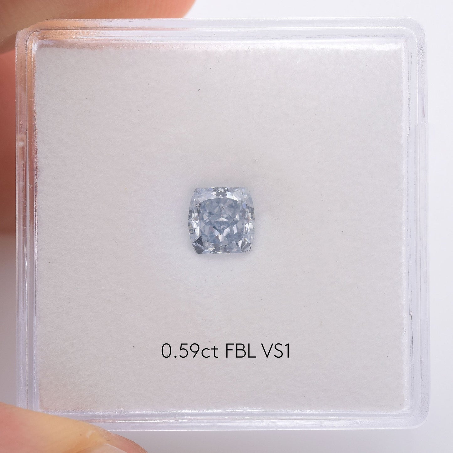 0,59 Karat Fancy Blue Cushion Diamond VS1 GIA