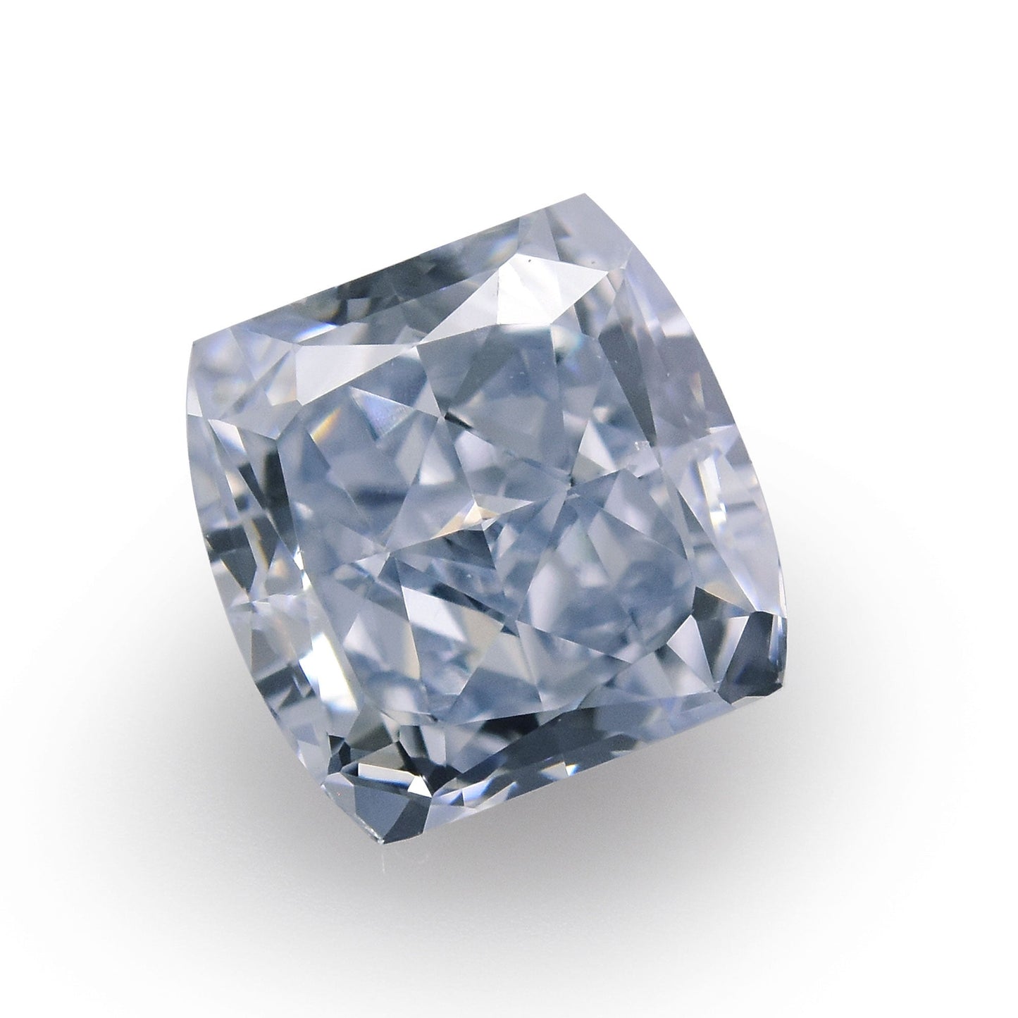 0,59 Karat Fancy Blue Cushion Diamond VS1 GIA