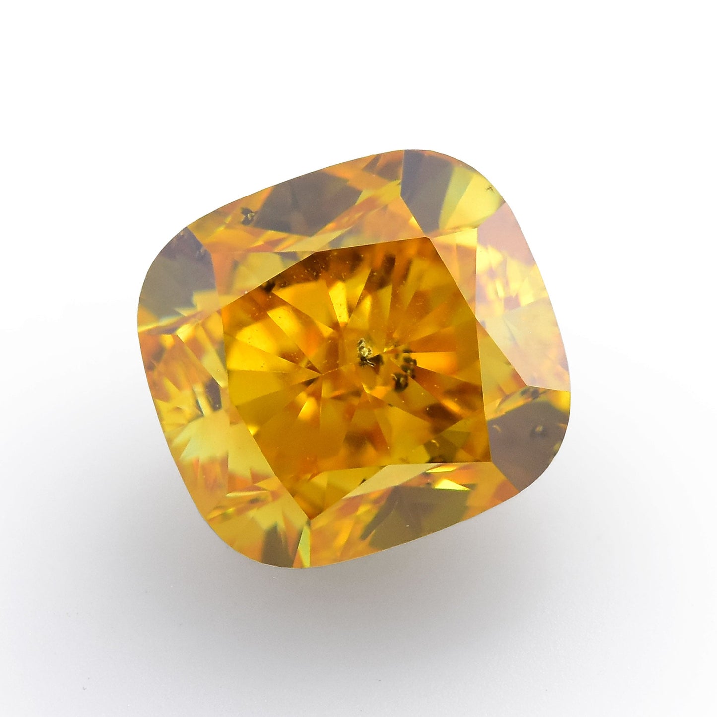 1,14 Karat Fancy Vivid Yellow Orange Cushion Diamond SI2 GIA