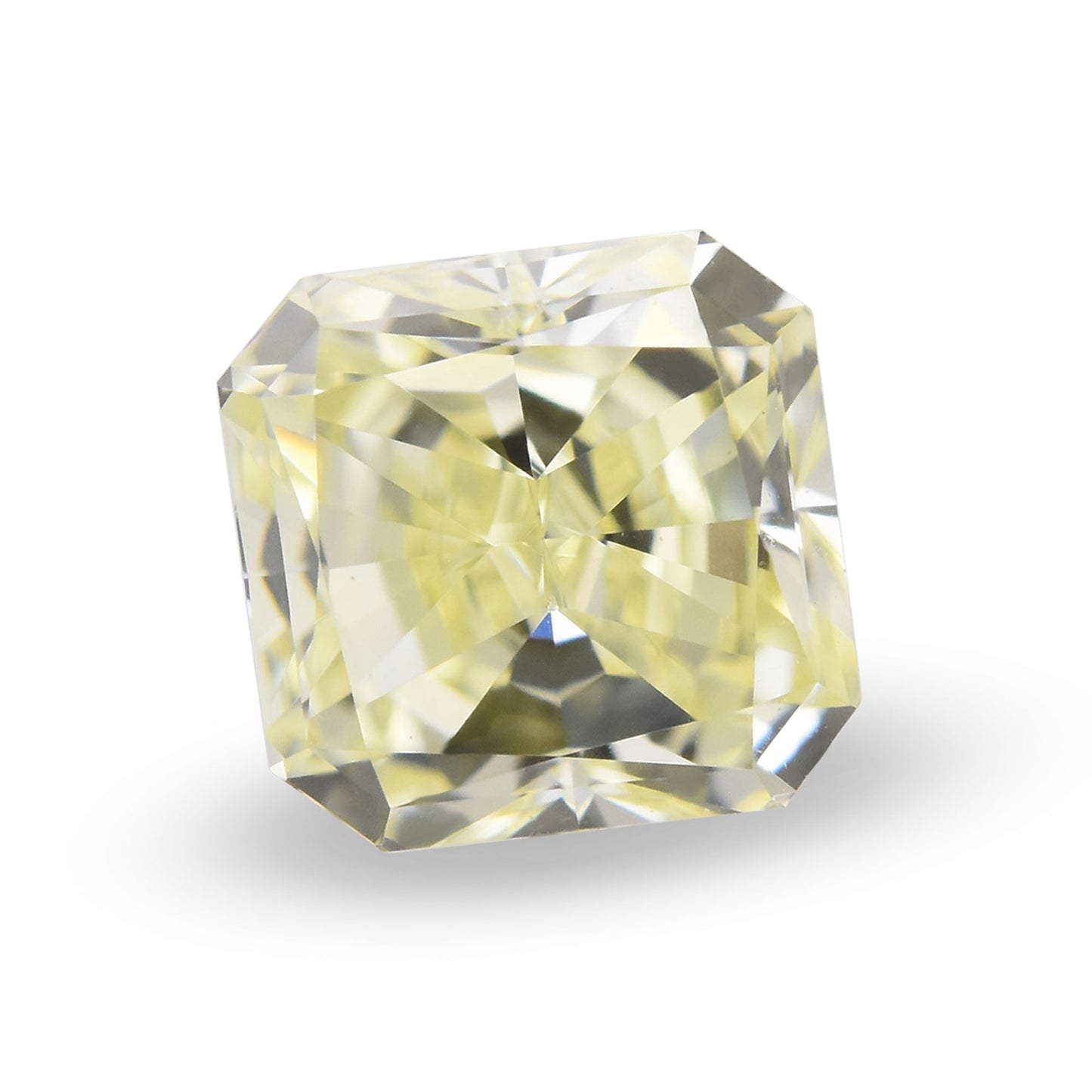 0,44 Karat Y-Z Radiant Diamant (VS)