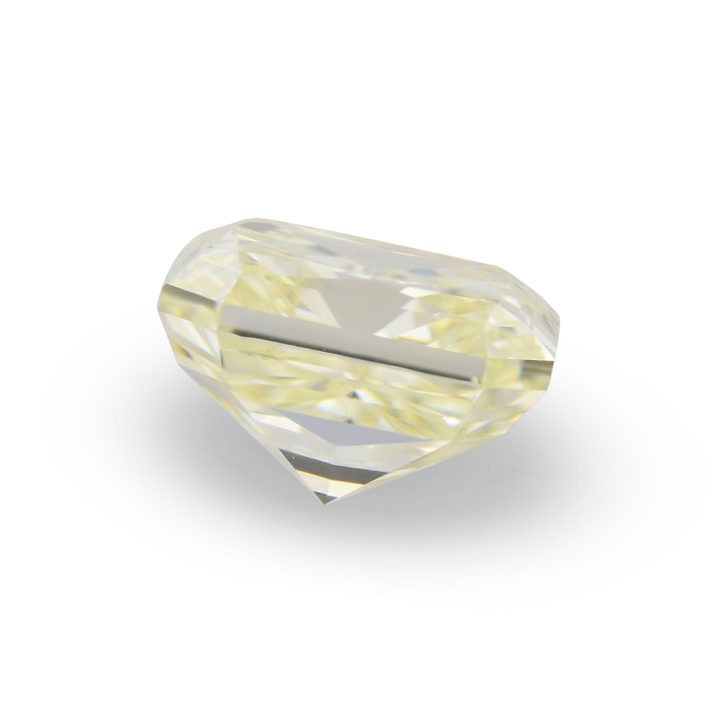 0,44 Karat Y-Z Radiant Diamant (VS)