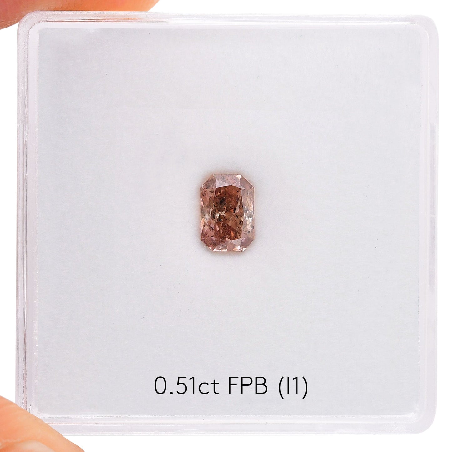 0,51 Karat Fancy Pink Brown Radiant Diamond (I1) GIA