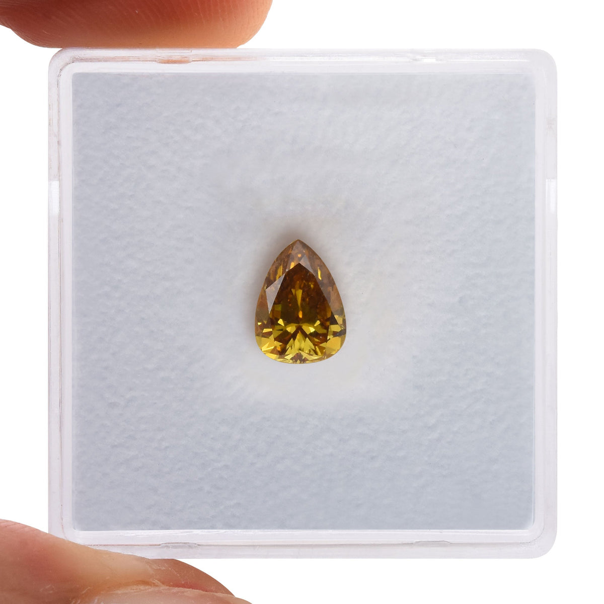 Birnenförmiger Diamant | 0,66 ct | Fancy Deep Brownish Orangey Yellow | VS2 | GIA | Ref 393769