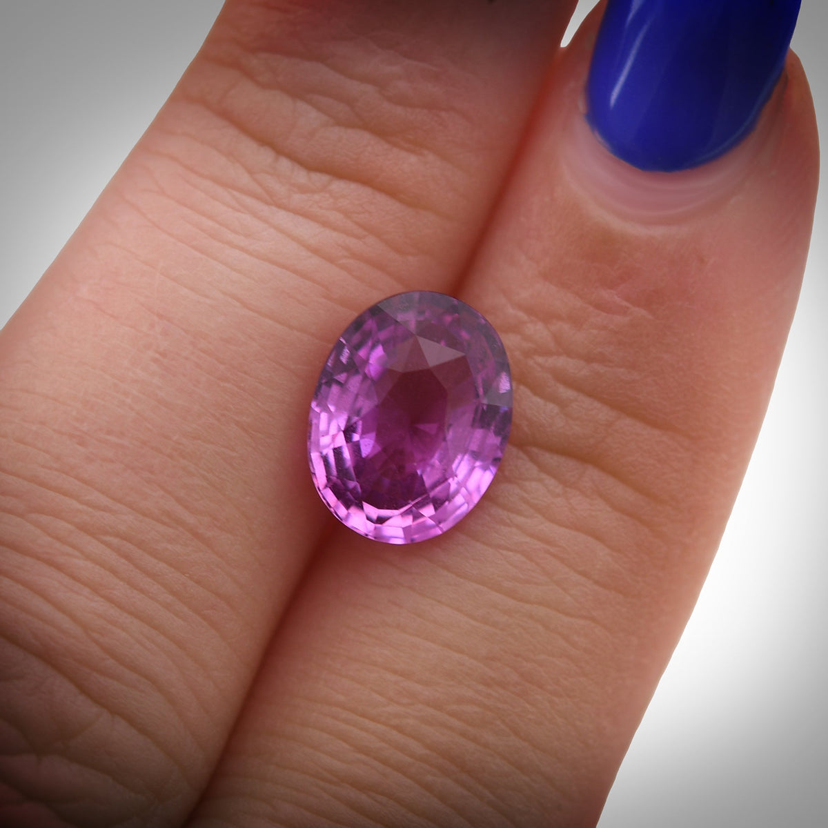 Oval Sapphire | 4.01 ct | Pink | GIA | Ref 721163