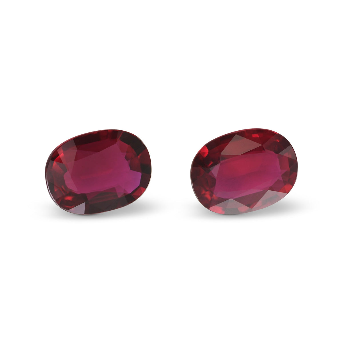 Oval Ruby | 4.08 ct | Red | GRS | Ref 722272