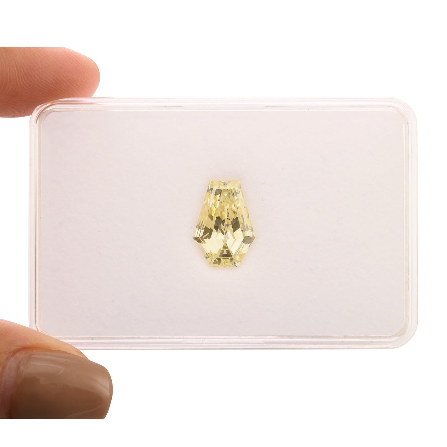 4,06 Karat W-X Hellgelber Schilddiamant SI1 GIA
