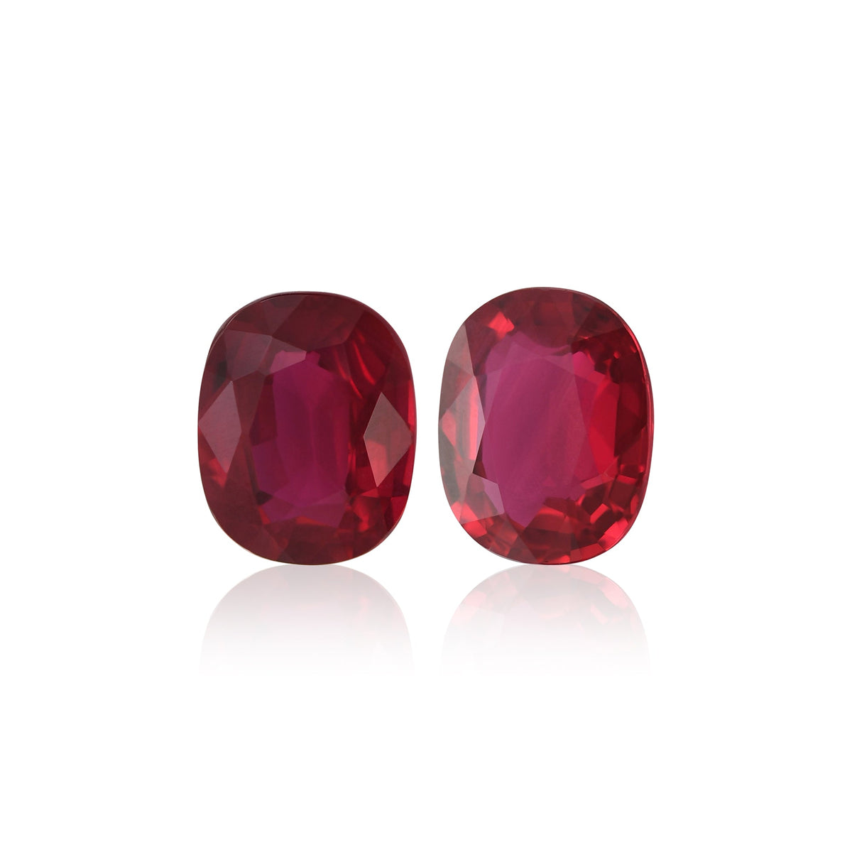 Cushion Ruby | 4.06 ct | Red | GRS | Ref 722274