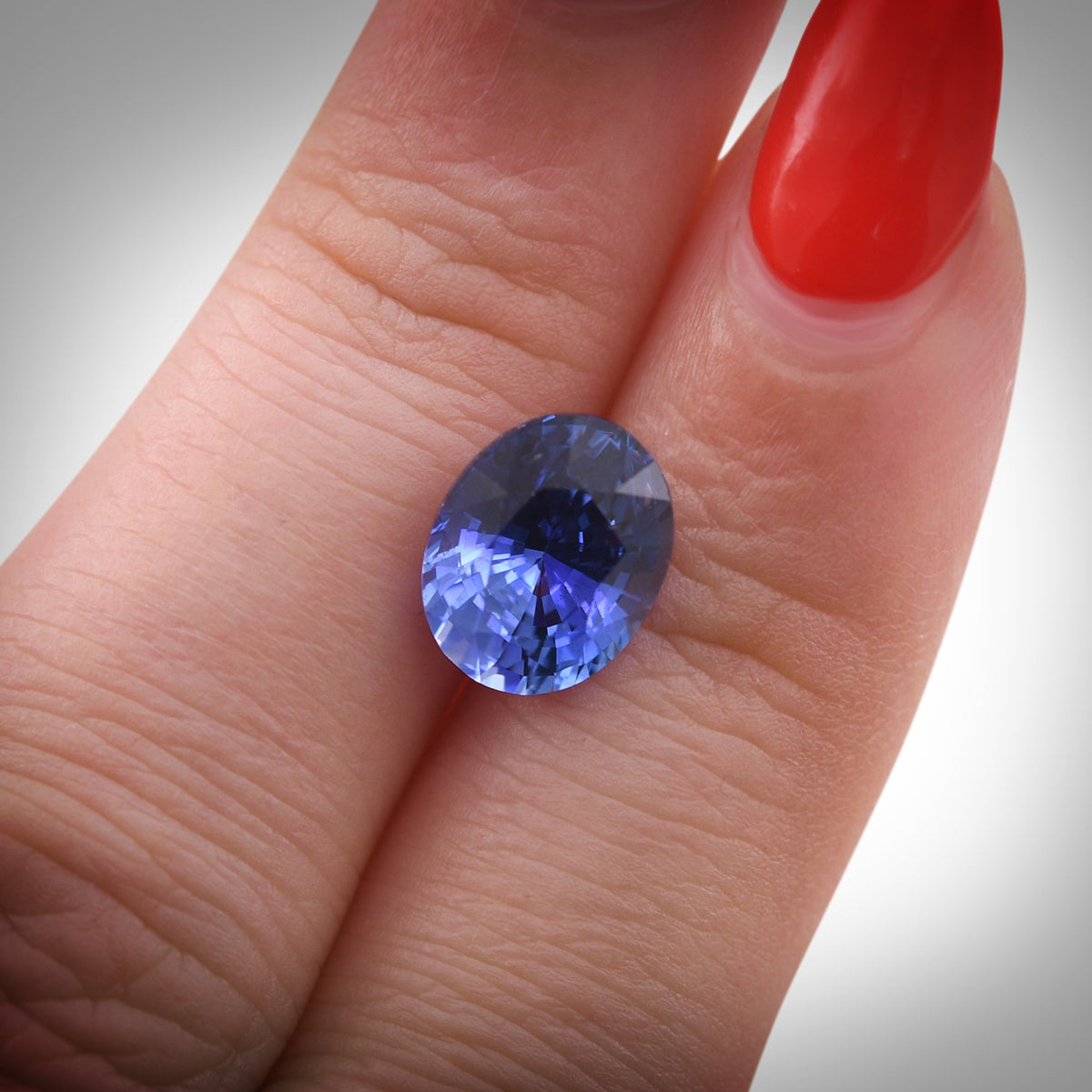 Oval Sapphire | 4.13 ct | Blue | CD | Ref 719418