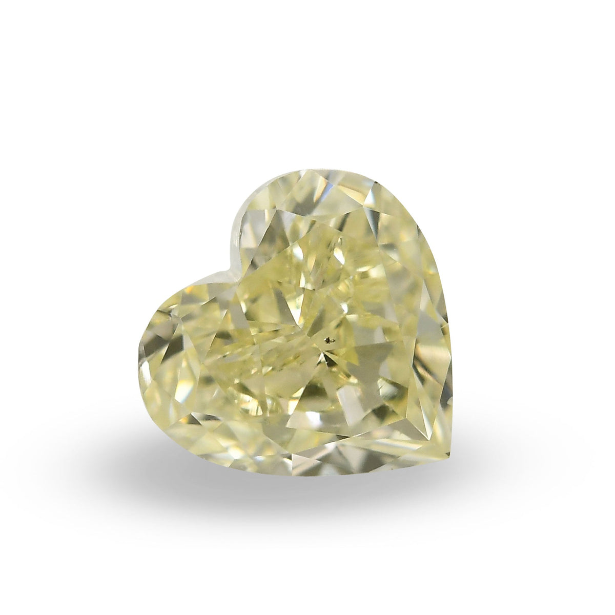 0,71 Karat U-V Herz-Diamant VS2 GIA