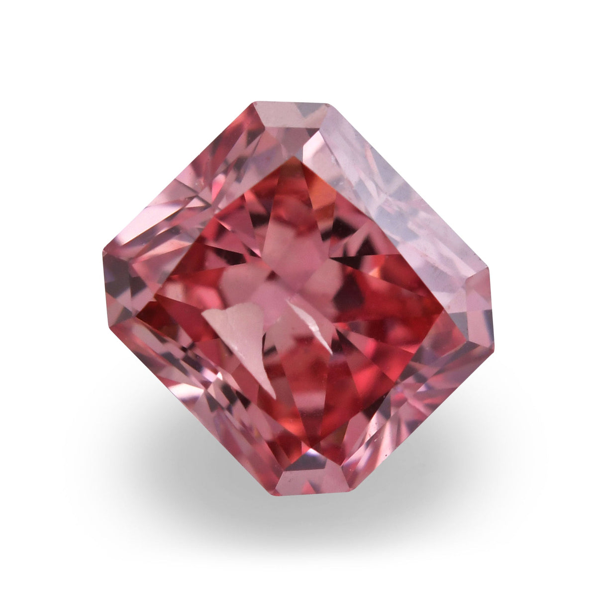 0,64 Karat Fancy Deep Orange Pink Radiant Argyle Diamant I1 GIA