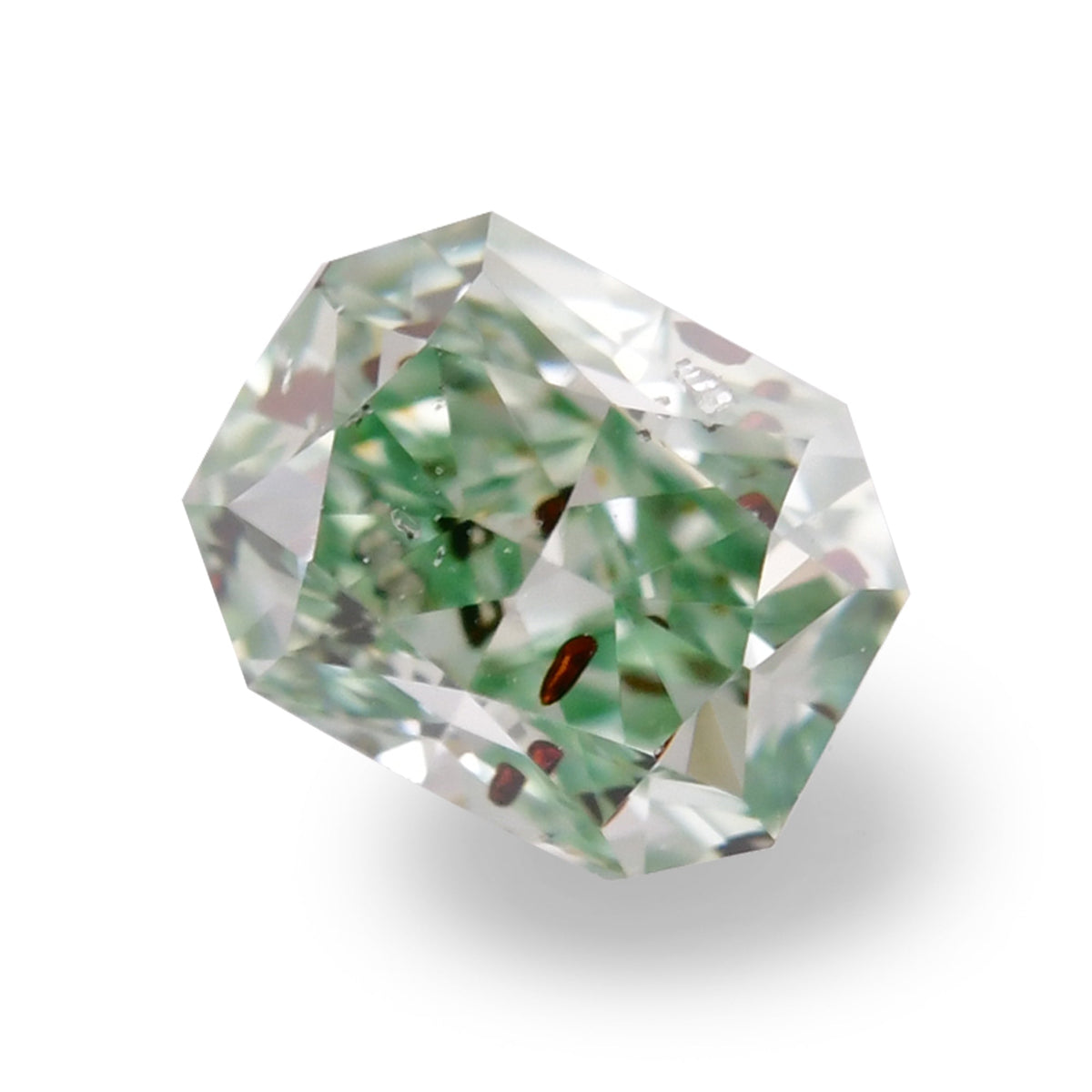 Strahlender Diamant | 0,31 ct | Intensives Grün | (I1) | GIA | Ref 419126