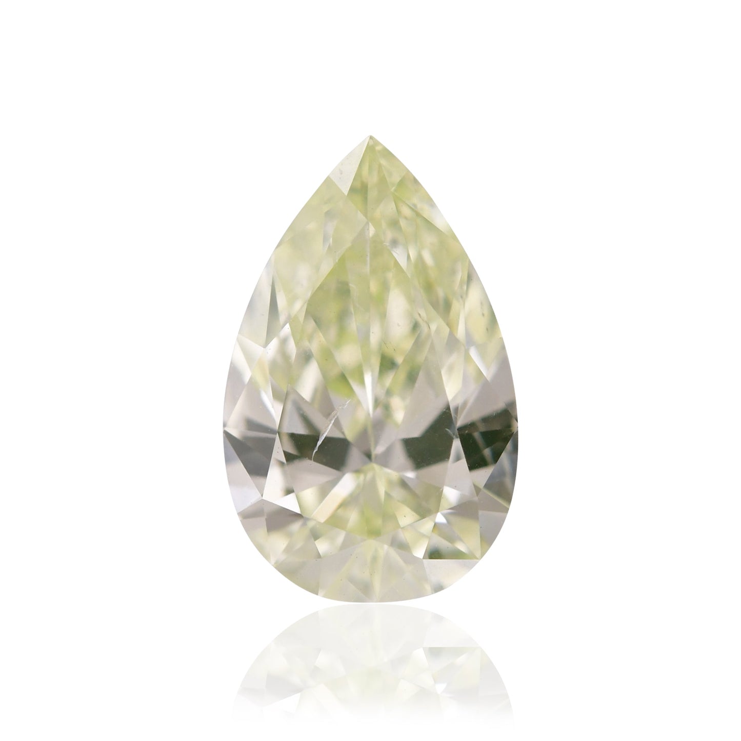 0,51 Karat Fancy Light Green Yellow Pear Diamond SI2 GIA