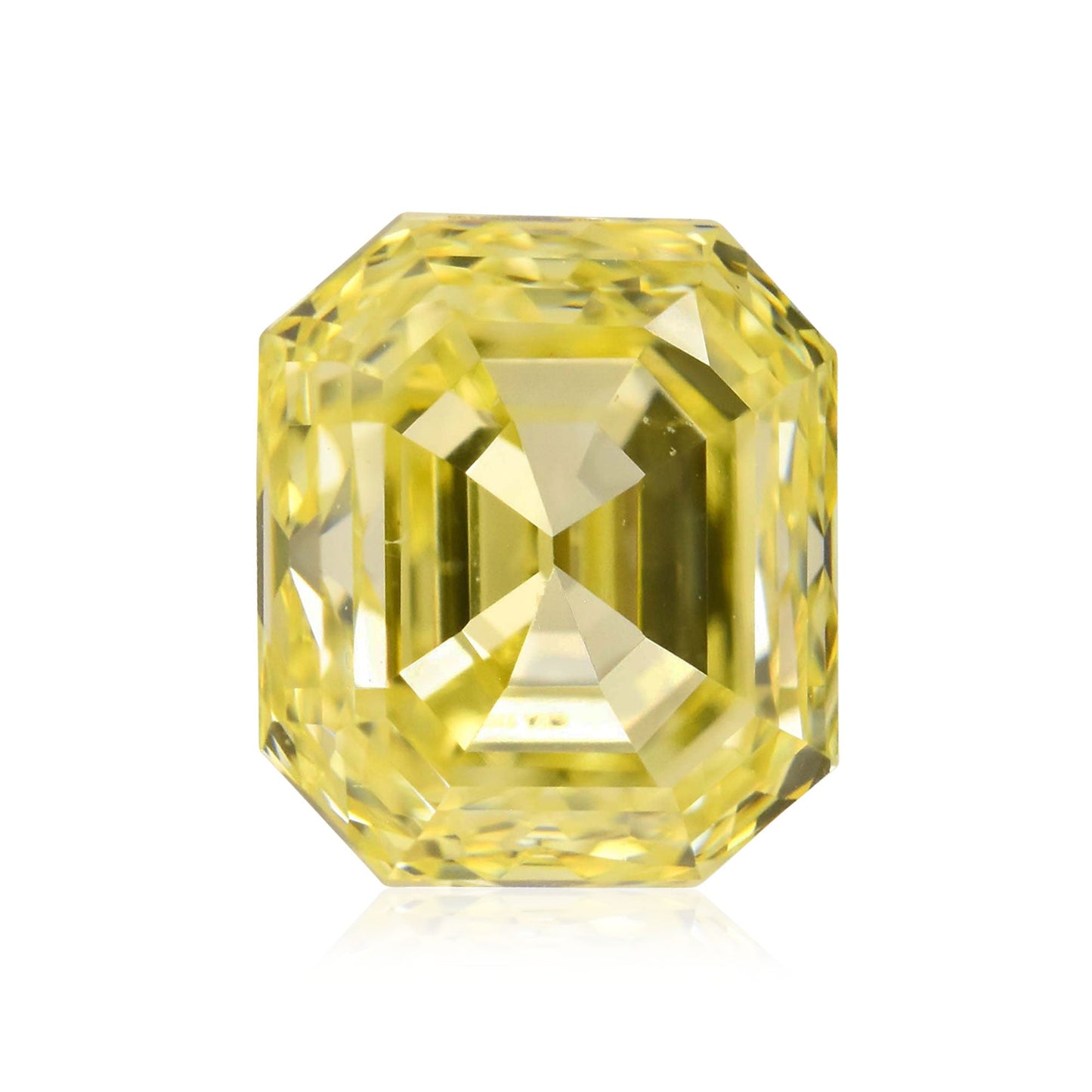 0,77 Karat Fancy Yellow Emerald Diamond VS2 GIA