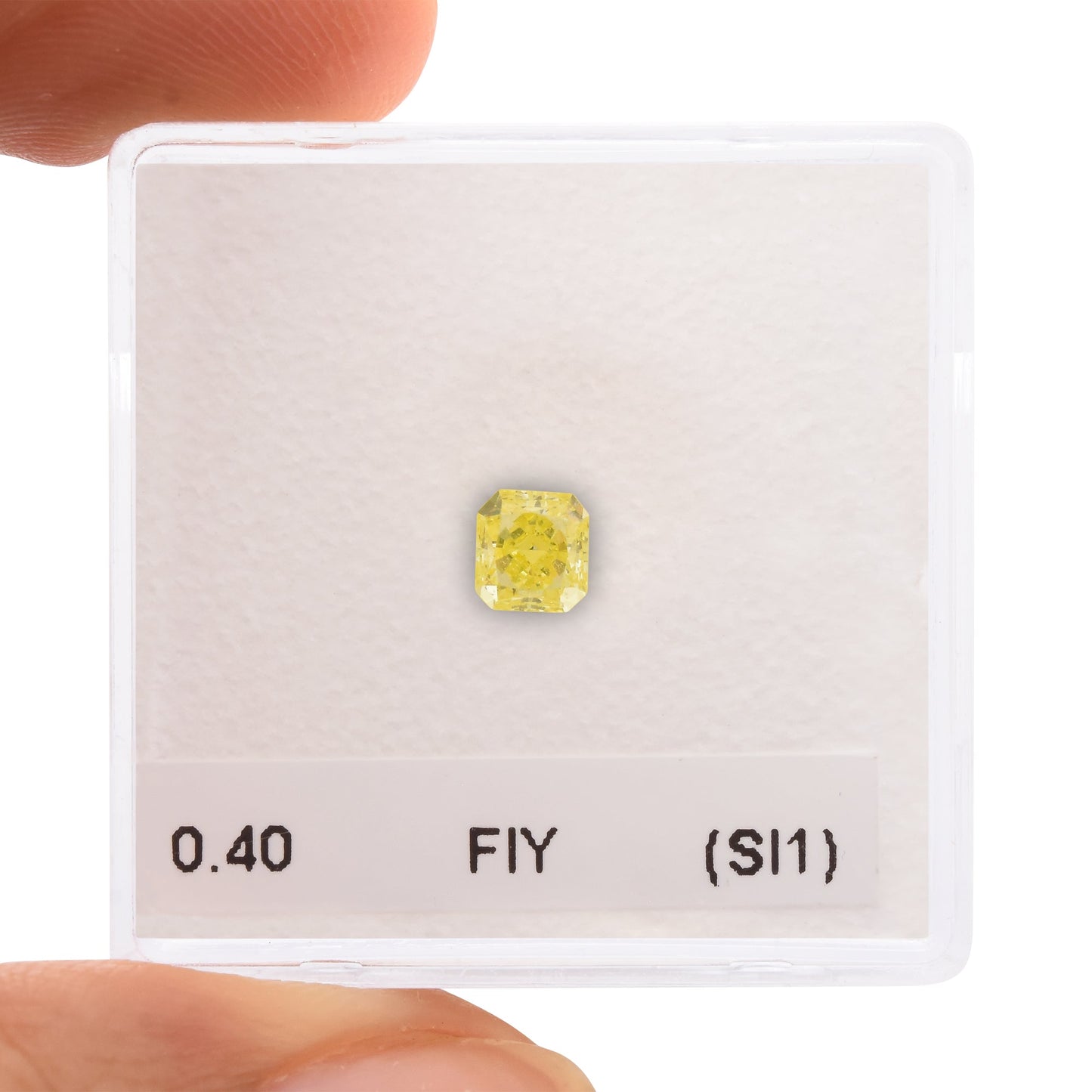 0,40 Karat Fancy Intense Yellow Radiant (SI1) GIA