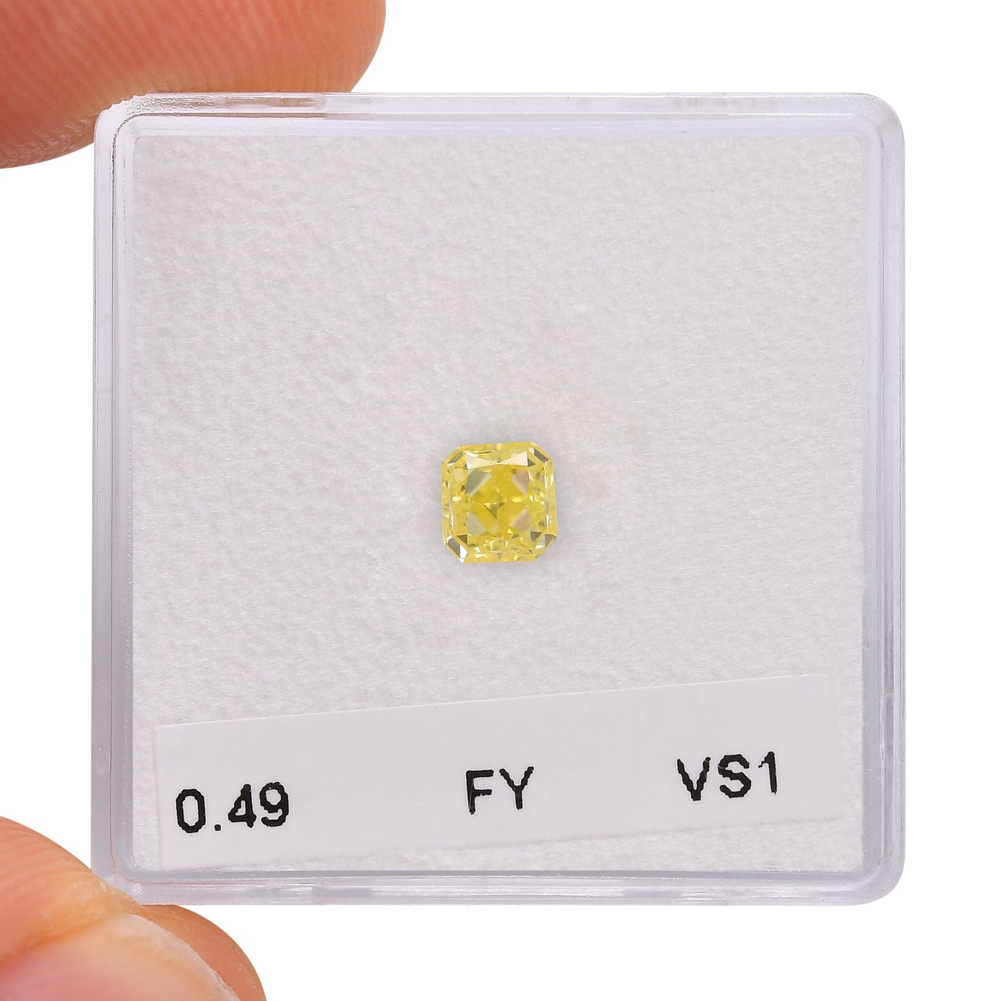 0,49 Karat Fancy Yellow Radiant VS1 IGI