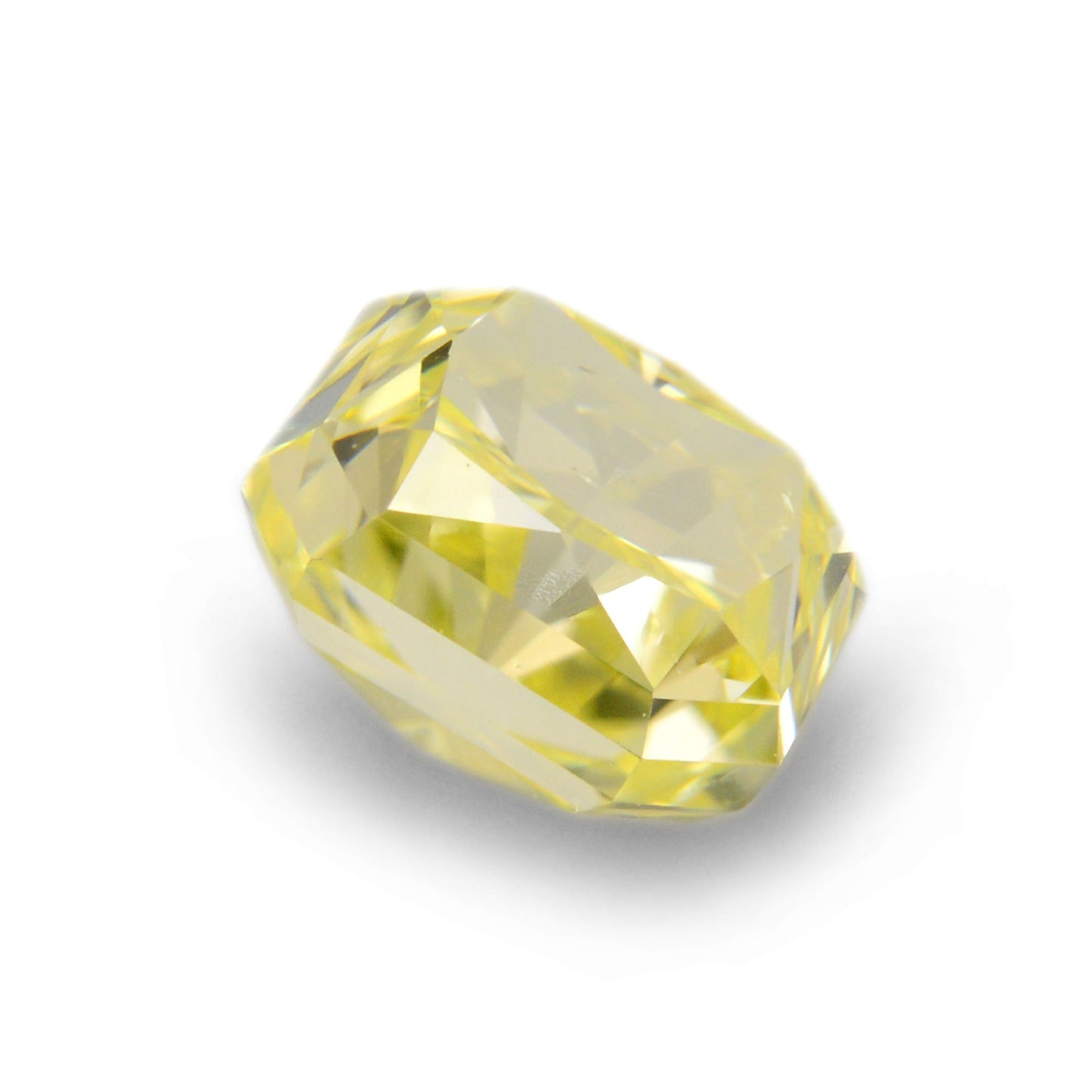0,44 Karat Fancy Yellow Radiant SI1 IGI