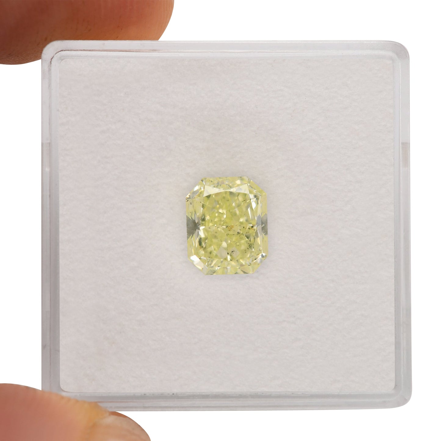 1,83 Karat Fancy Light Yellow Green Radiant Diamant SI1 GIA