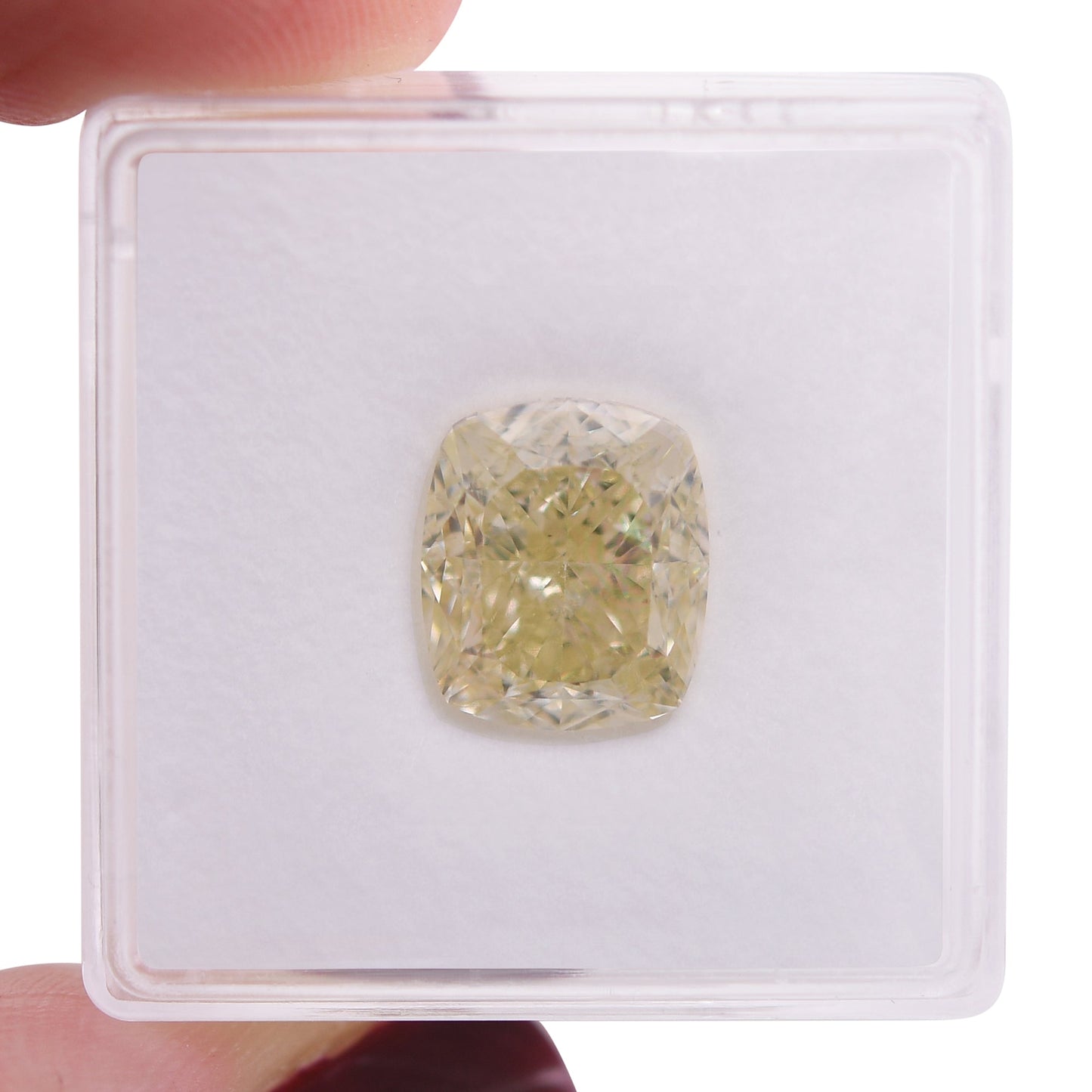 5,01 Karat hellgelber Kissen-Diamant VS2 GIA