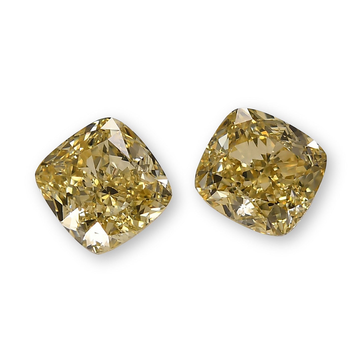 2,01 Karat Fancy Brownish Yellow Cushion Diamonds VVS2 GIA