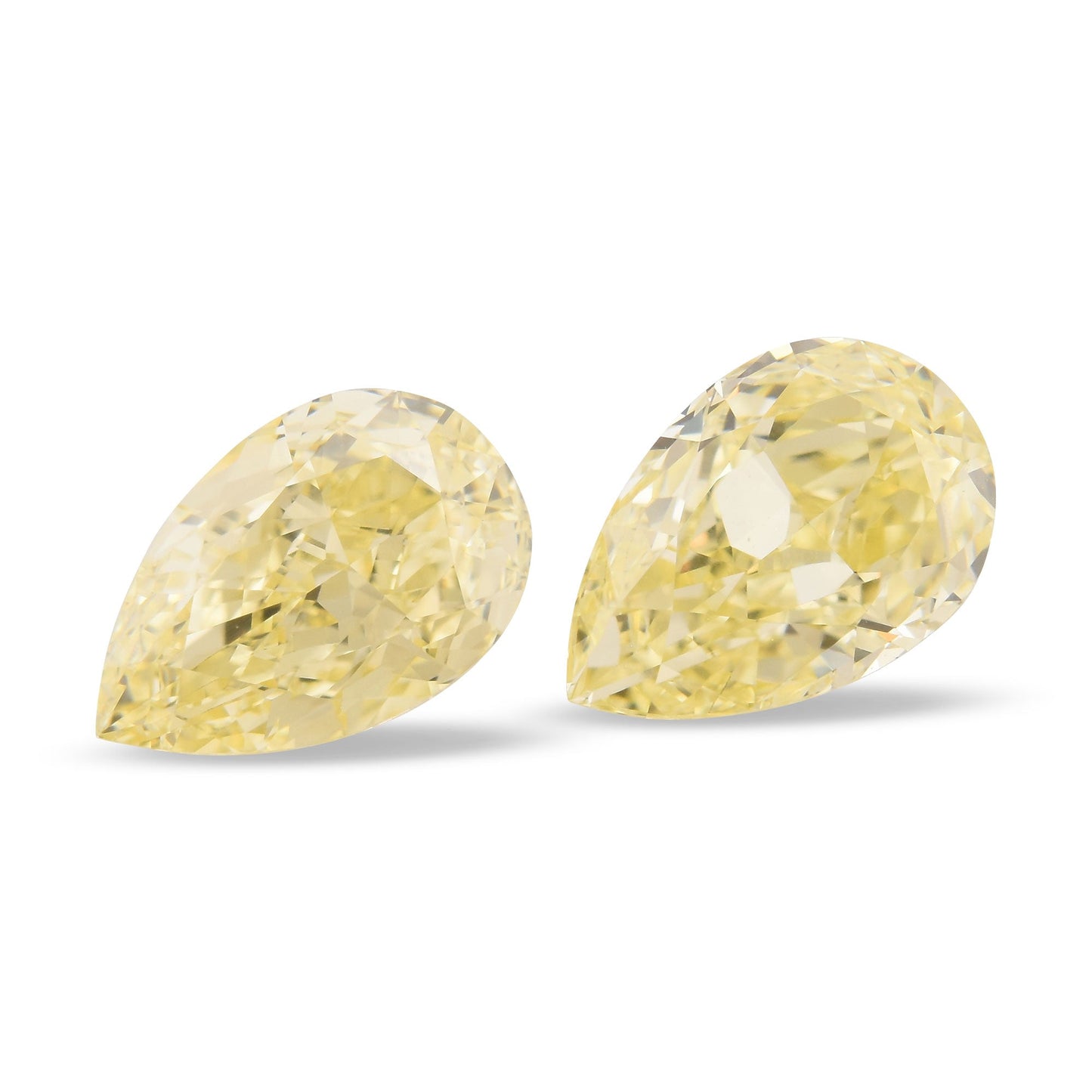 2,07 Karat Fancy Light Yellow Birnenförmige Diamanten VVS1