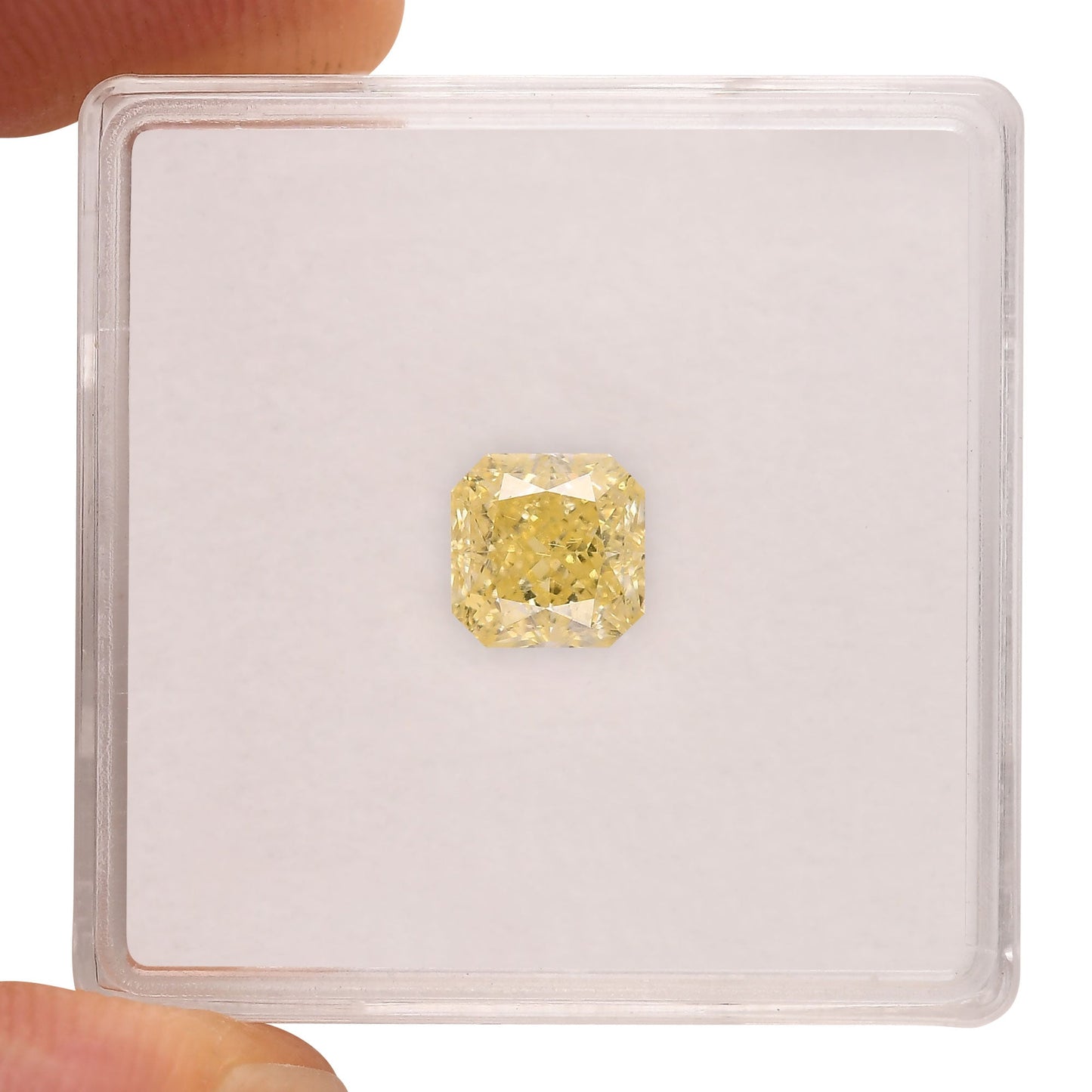 1,20 Karat Fancy Yellow Radiant VVS2 GIA
