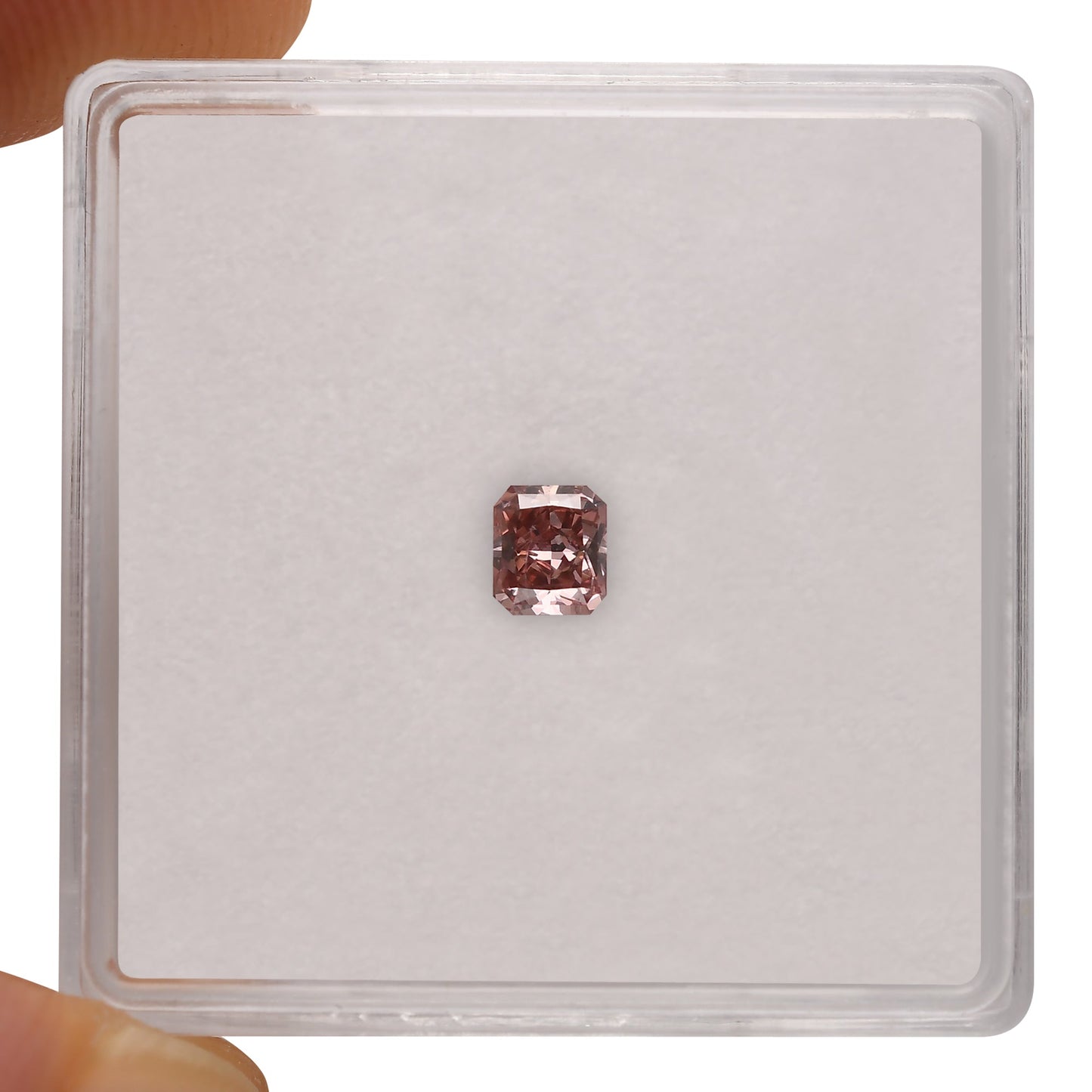 0,28 Karat Fancy Deep Pink Radiant Diamant (GIA)