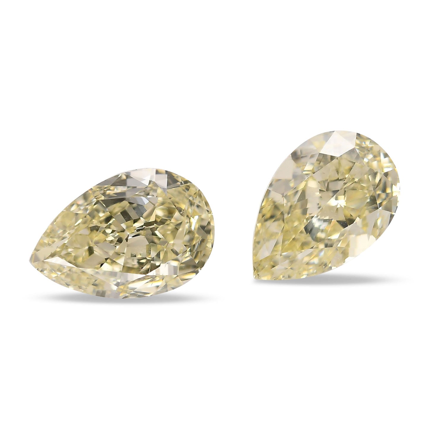 6,52 Karat hellgelbe Birnendiamanten VS2