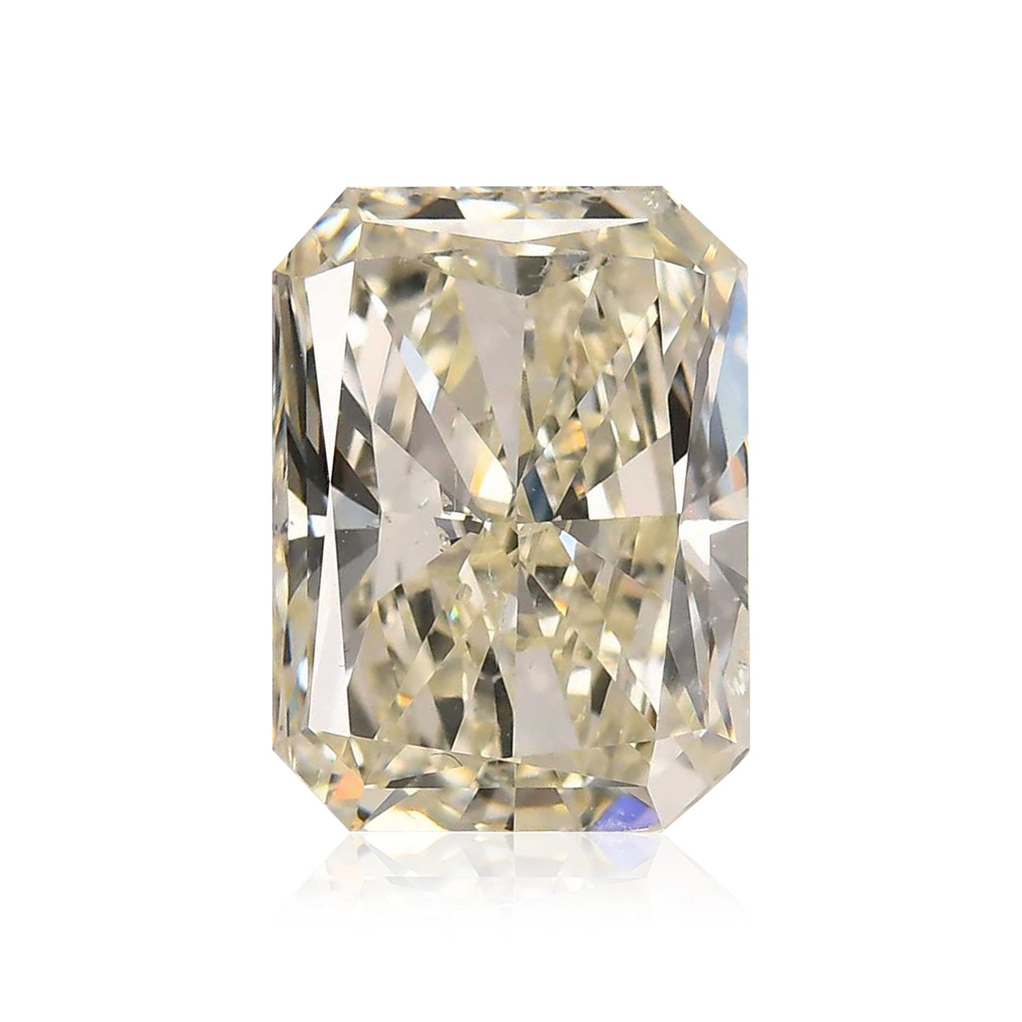 5,02 Karat M Radiant Diamant SI2 GIA