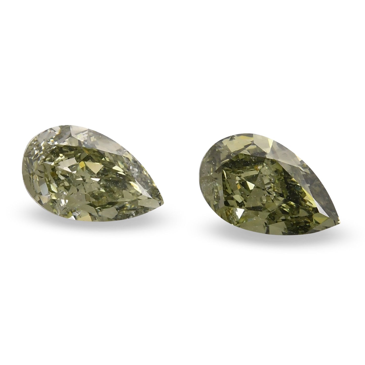 2,02 Karat Chamäleon-Birnen-Diamanten SI2 GIA