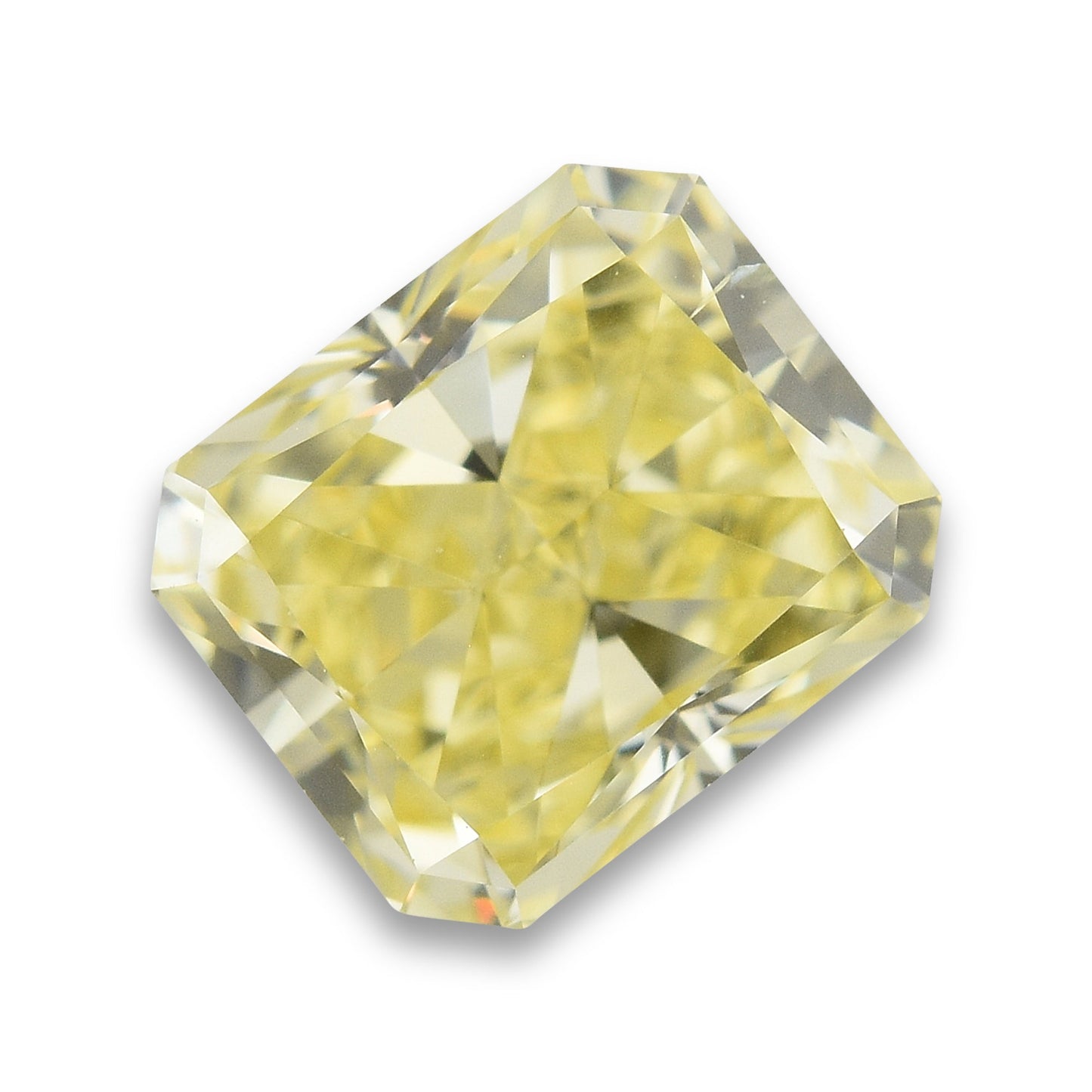 0,76 Karat Fancy Yellow Radiant SI2 GIA