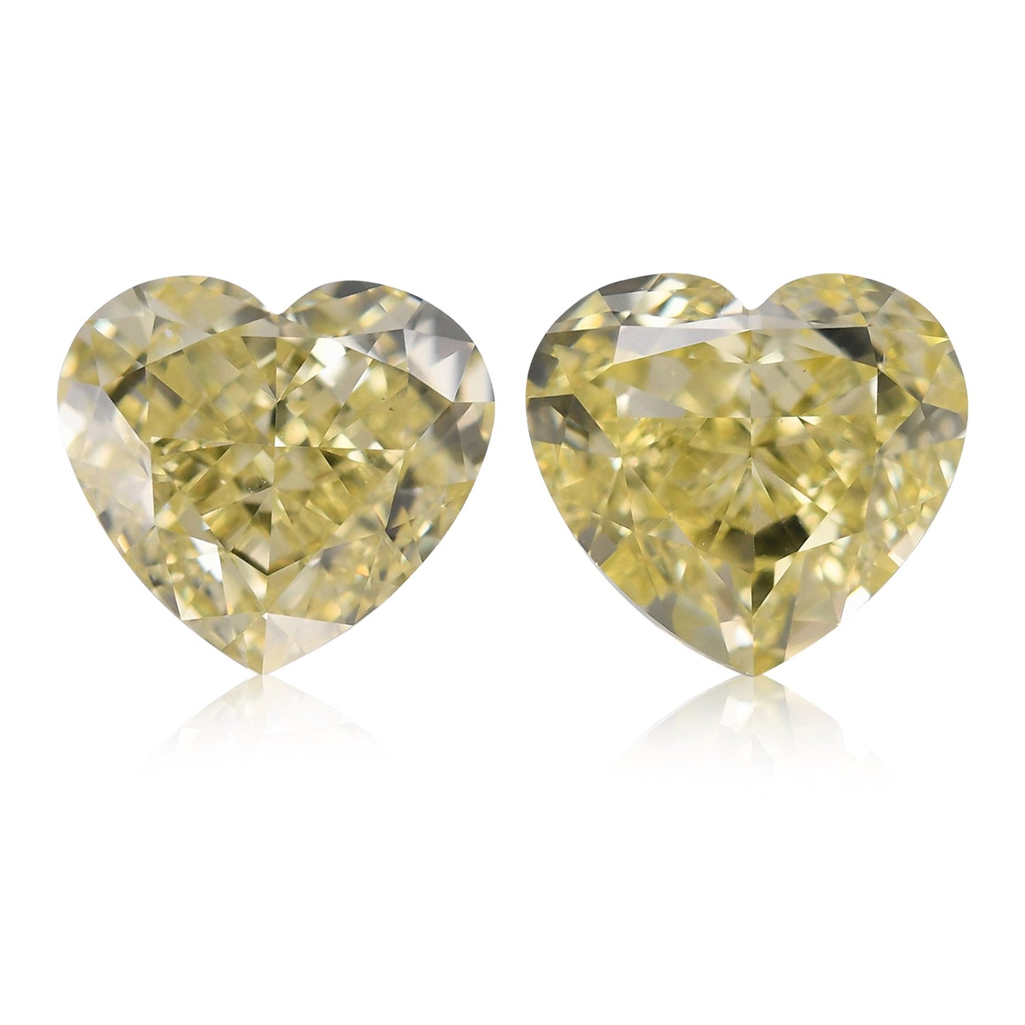 2,42 Karat Fancy Yellow Heart Diamonds VS1