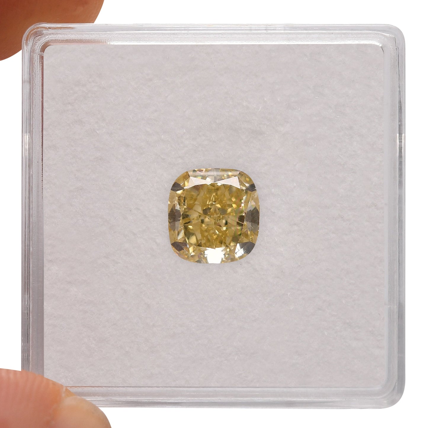 1,71 Karat Fancy Brownish Yellow Cushion Diamond VS2 GIA