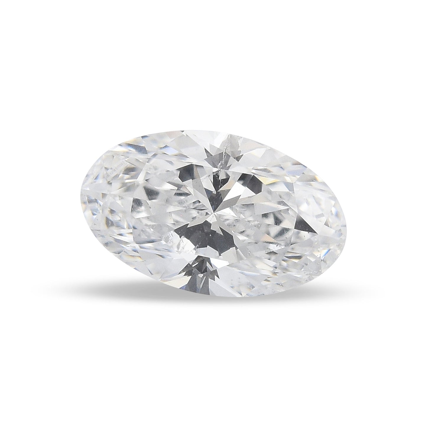 0,82 Karat D ovaler Diamant SI2 GIA